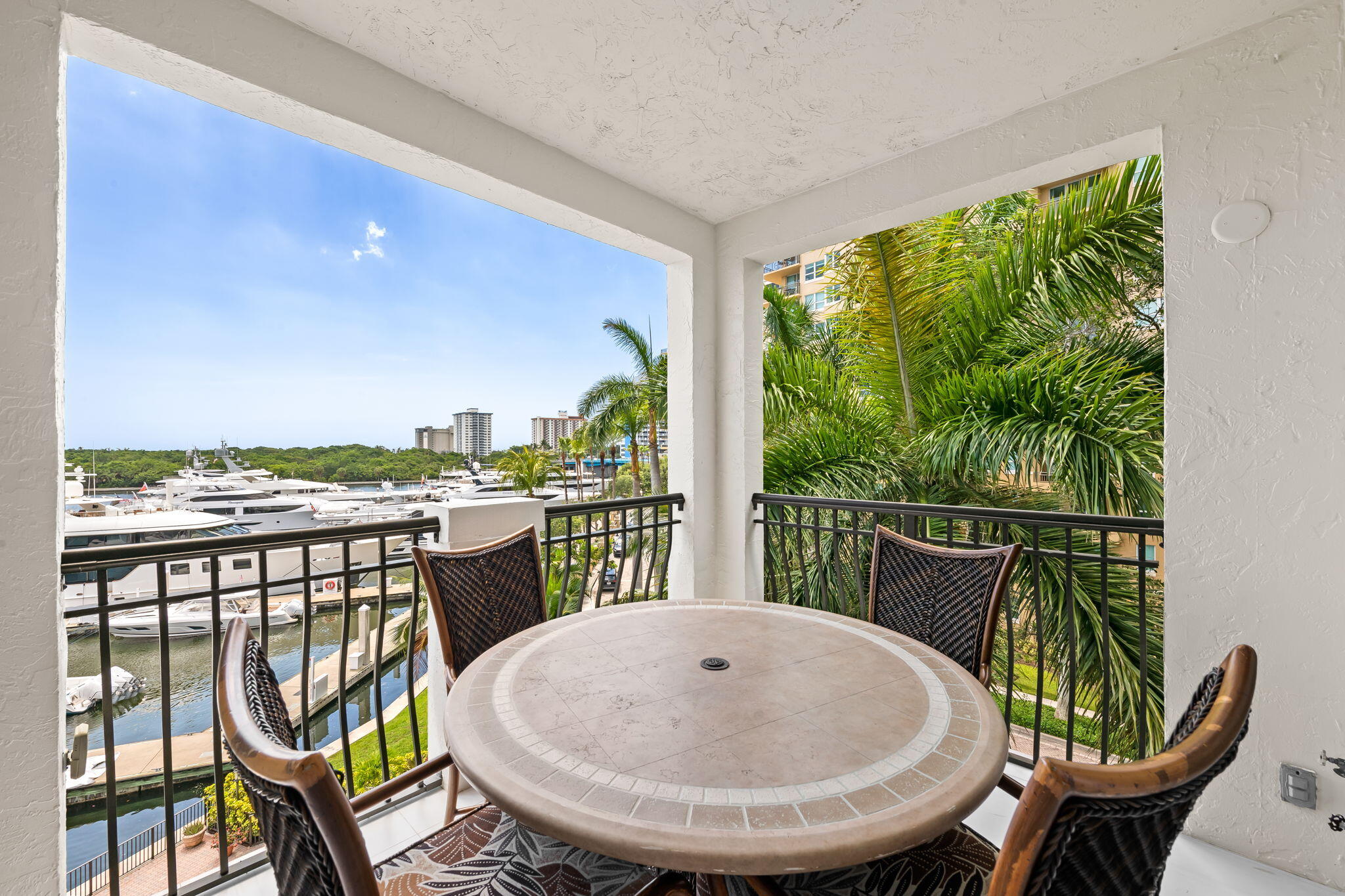 VILLAS OF SUNRISE BAY CONDO - Residential