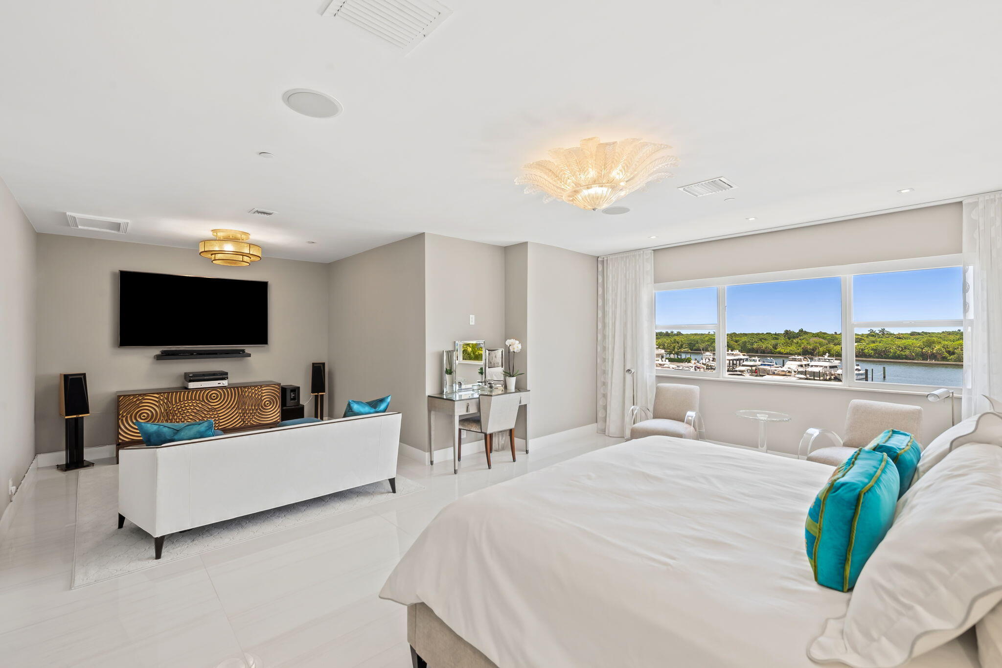 VILLAS OF SUNRISE BAY CONDO - Residential