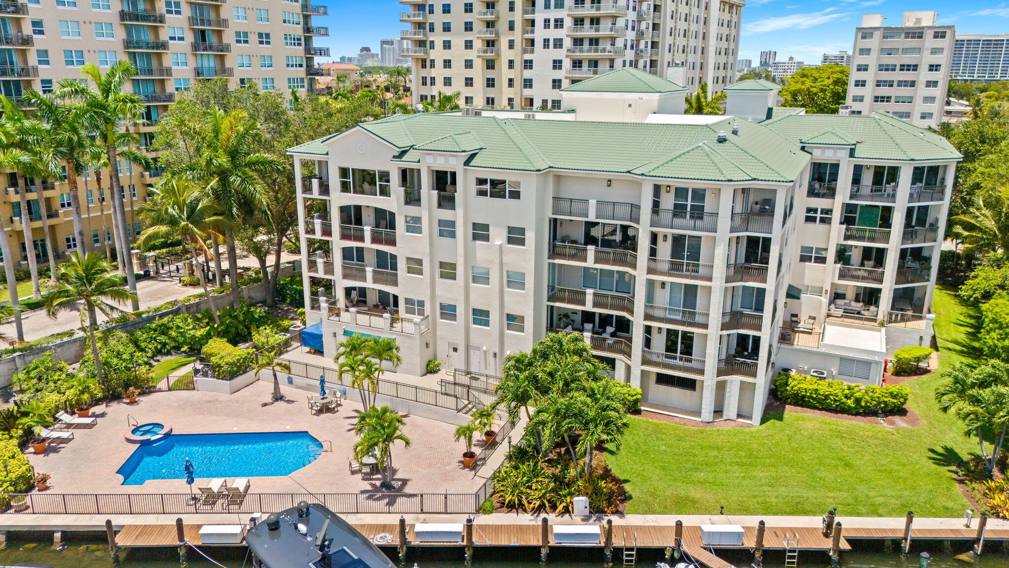 VILLAS OF SUNRISE BAY CONDO - Residential
