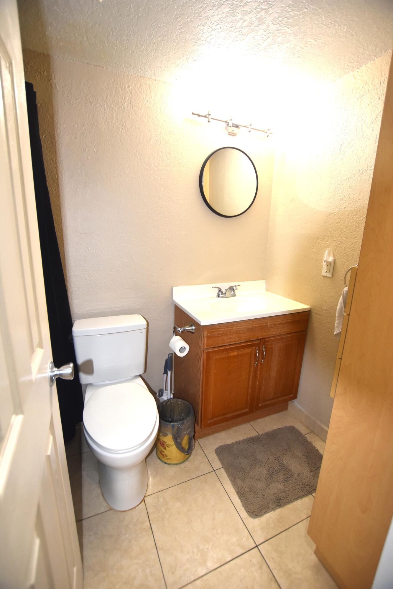 ORIOLE GARDENS THREE 77 CONDO - Residential