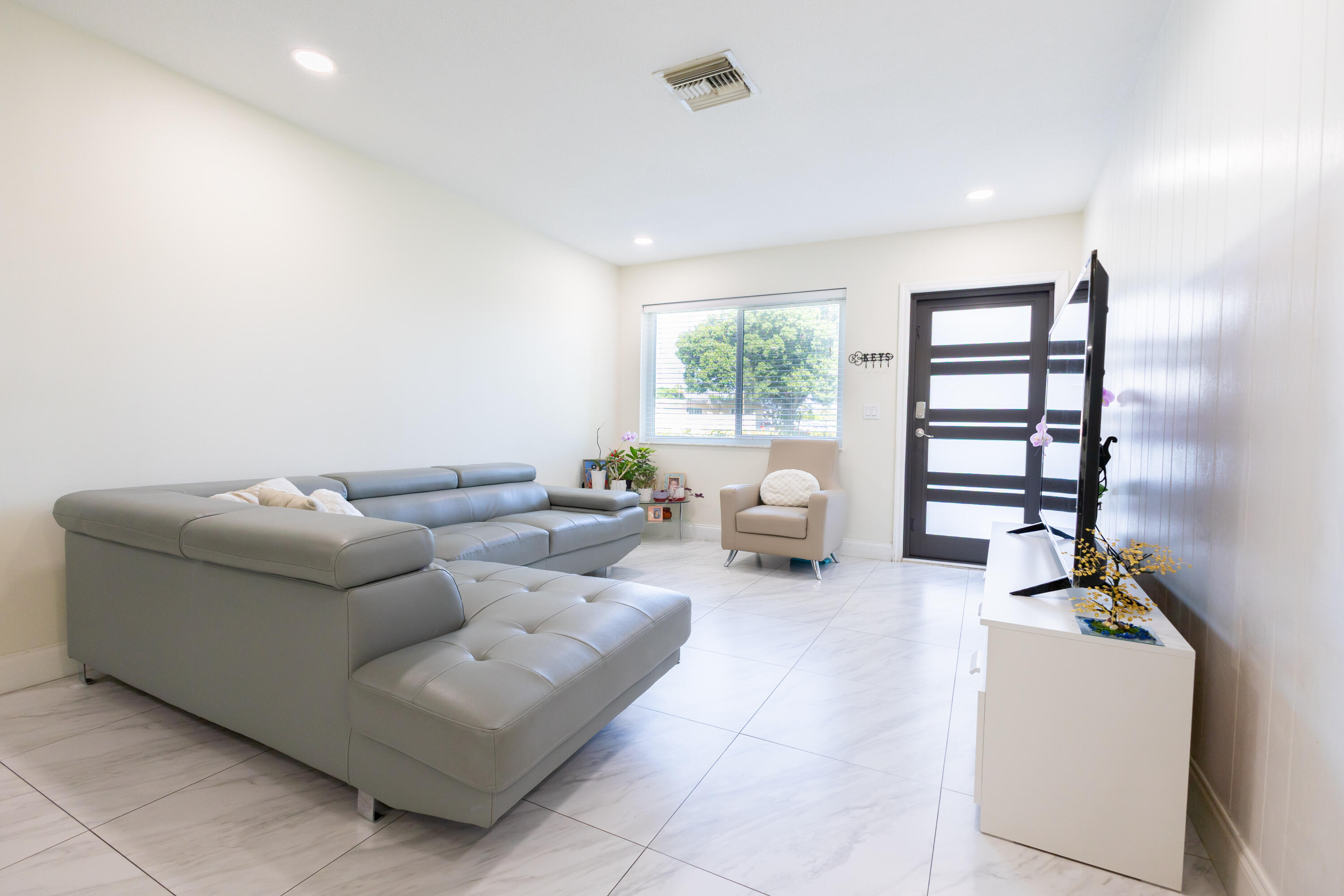 FOREST HILL VILLAGE 2 - Residential