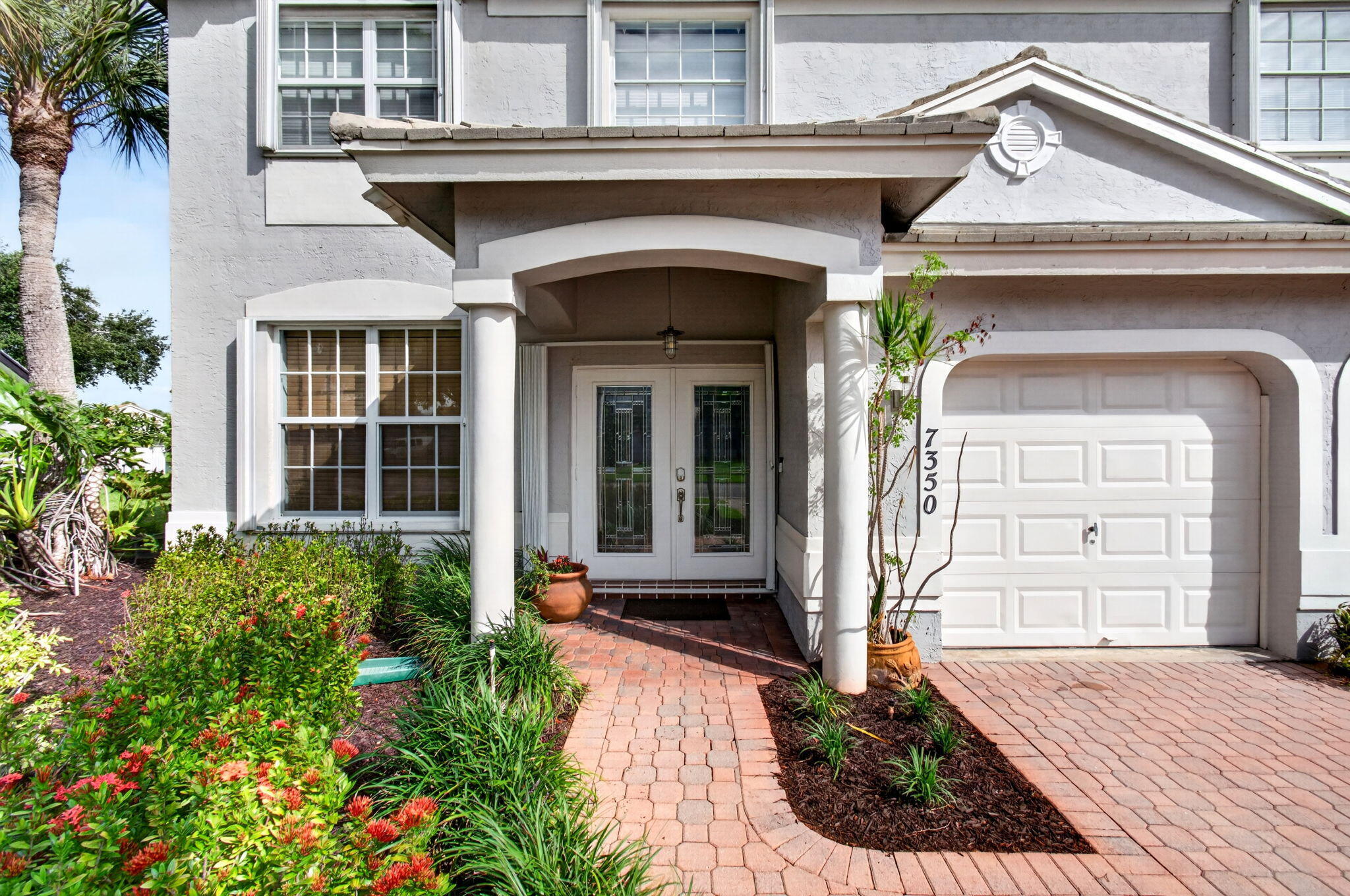 LAKE CHARLESTON - Residential
