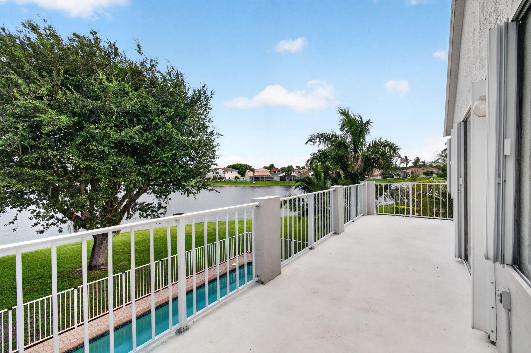 LAKE CHARLESTON - Residential