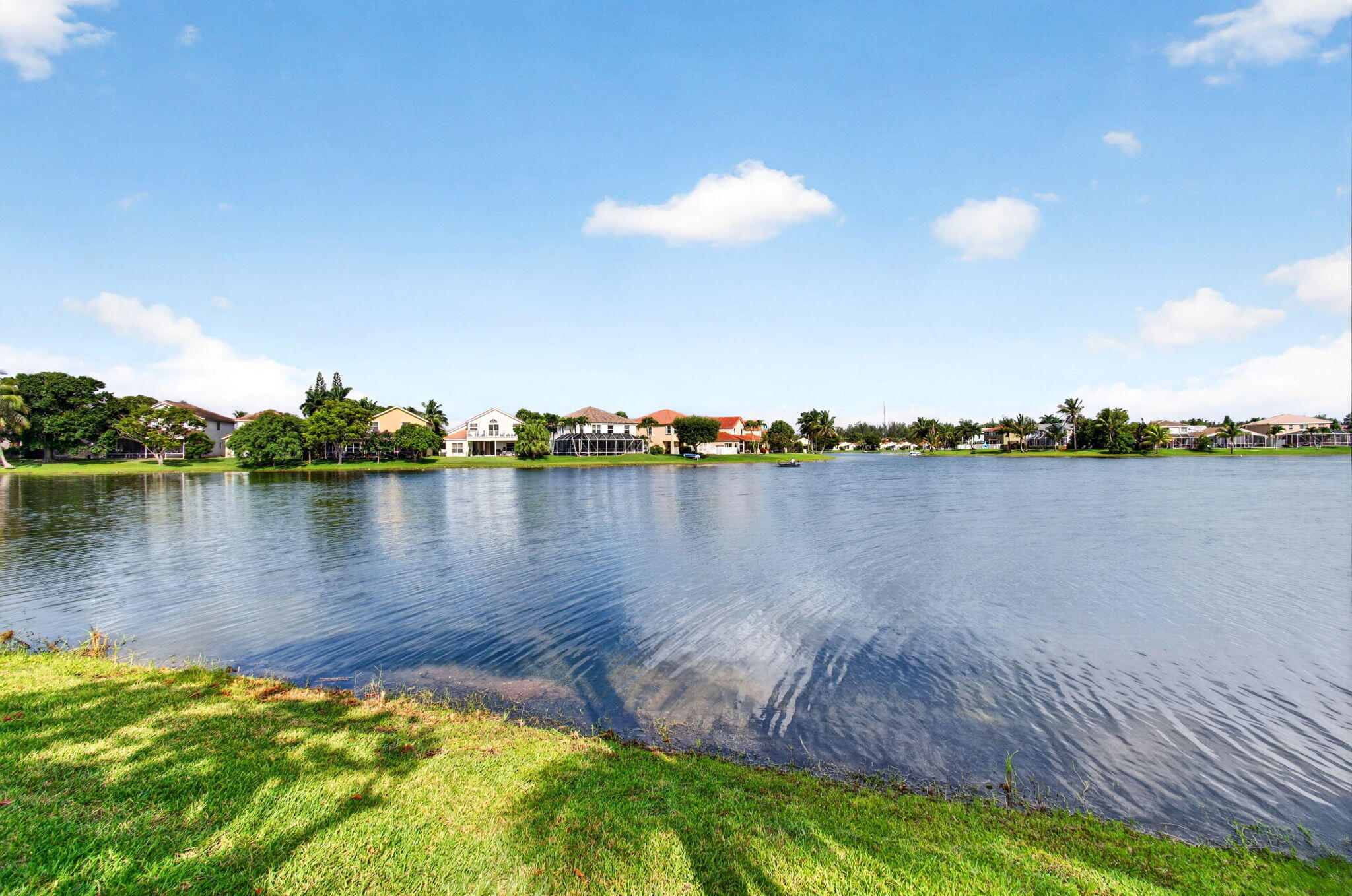 LAKE CHARLESTON - Residential