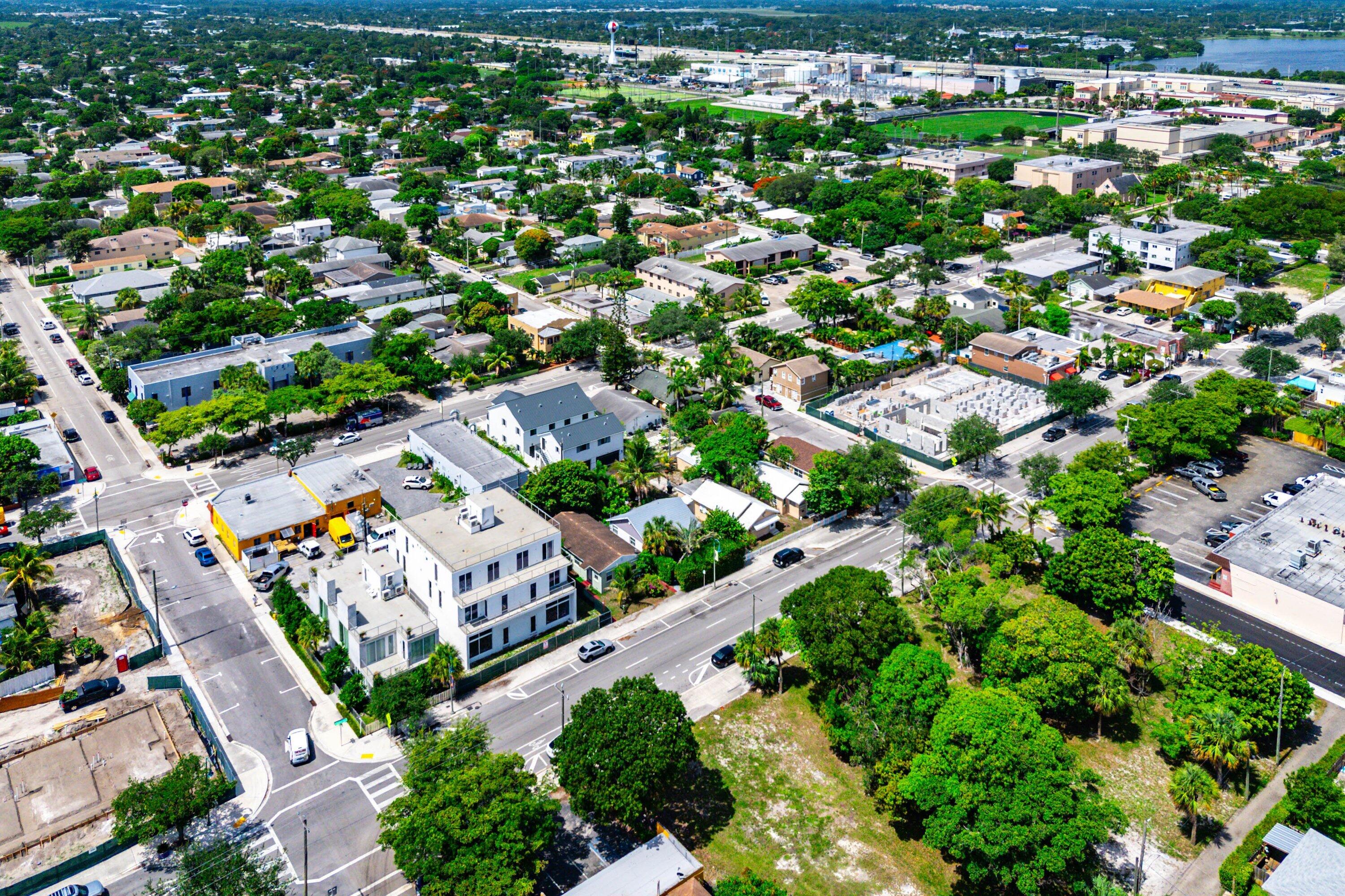 LAKE WORTH TOWN OF - Residential