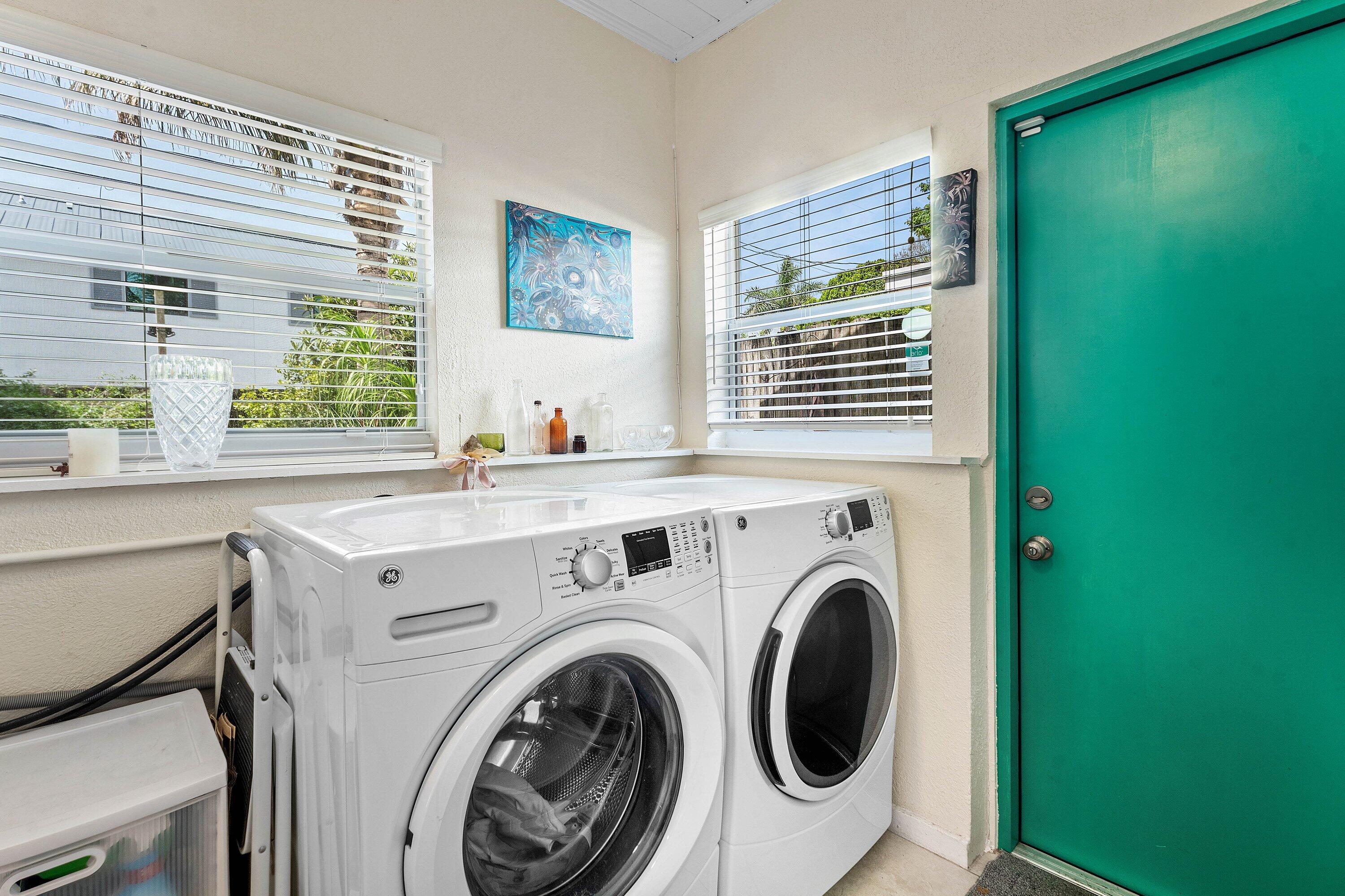 LAKE WORTH TOWN OF - Residential