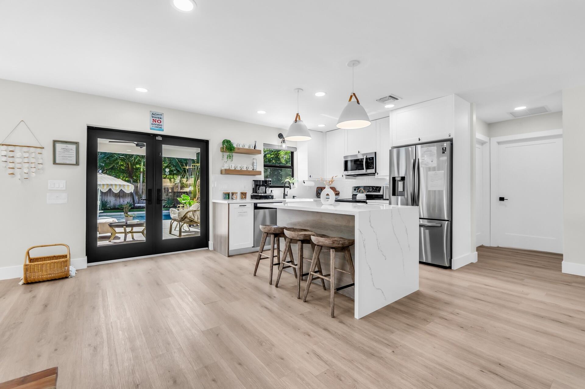 CORAL MANOR THIRD ADD - Residential