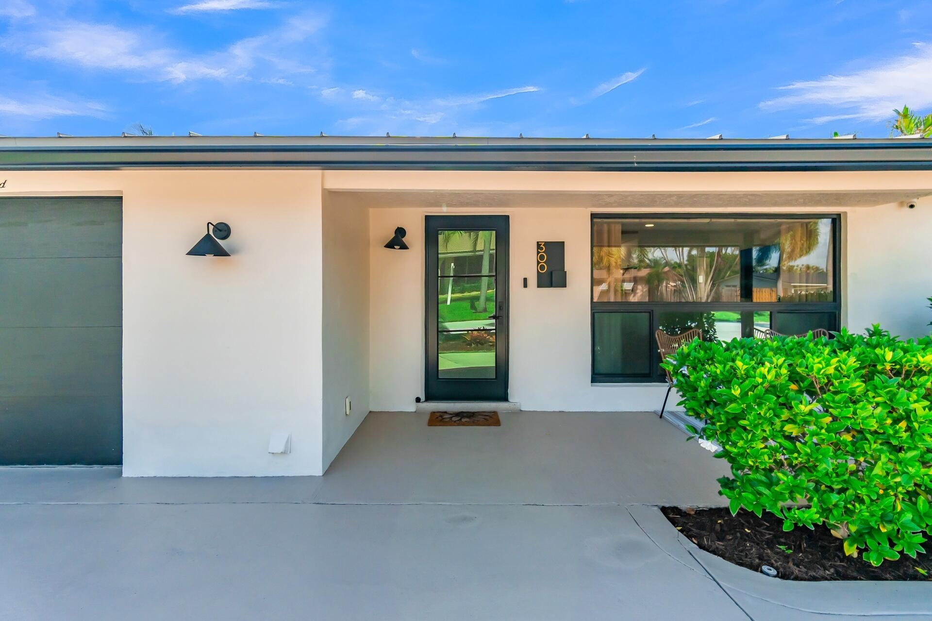 CORAL MANOR THIRD ADD - Residential