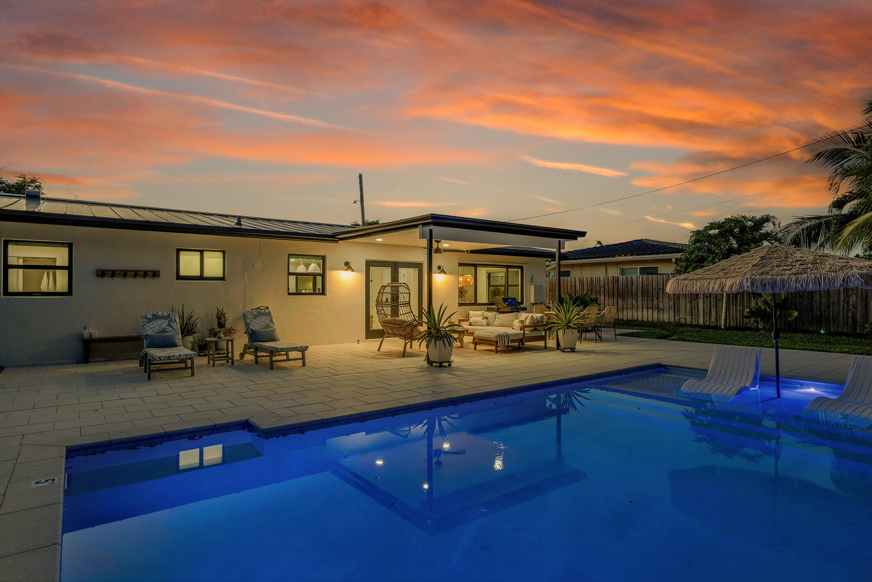 CORAL MANOR THIRD ADD - Residential