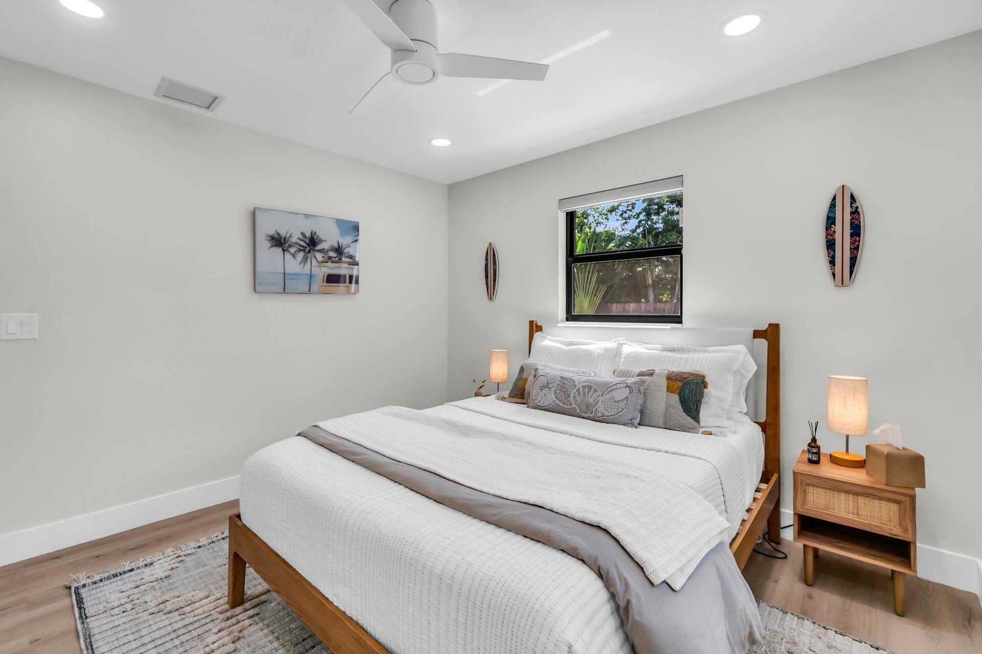 CORAL MANOR THIRD ADD - Residential