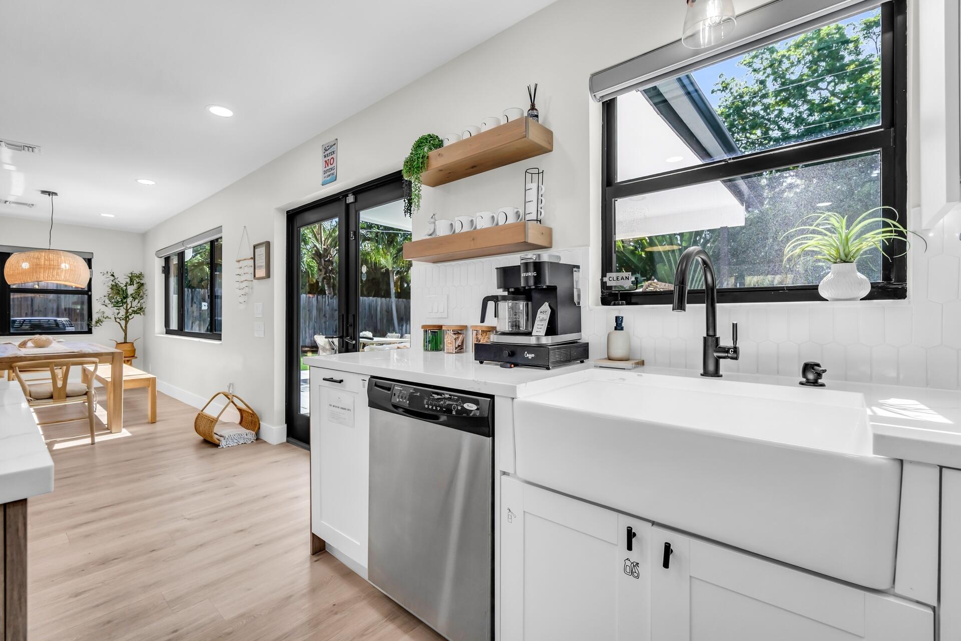 CORAL MANOR THIRD ADD - Residential