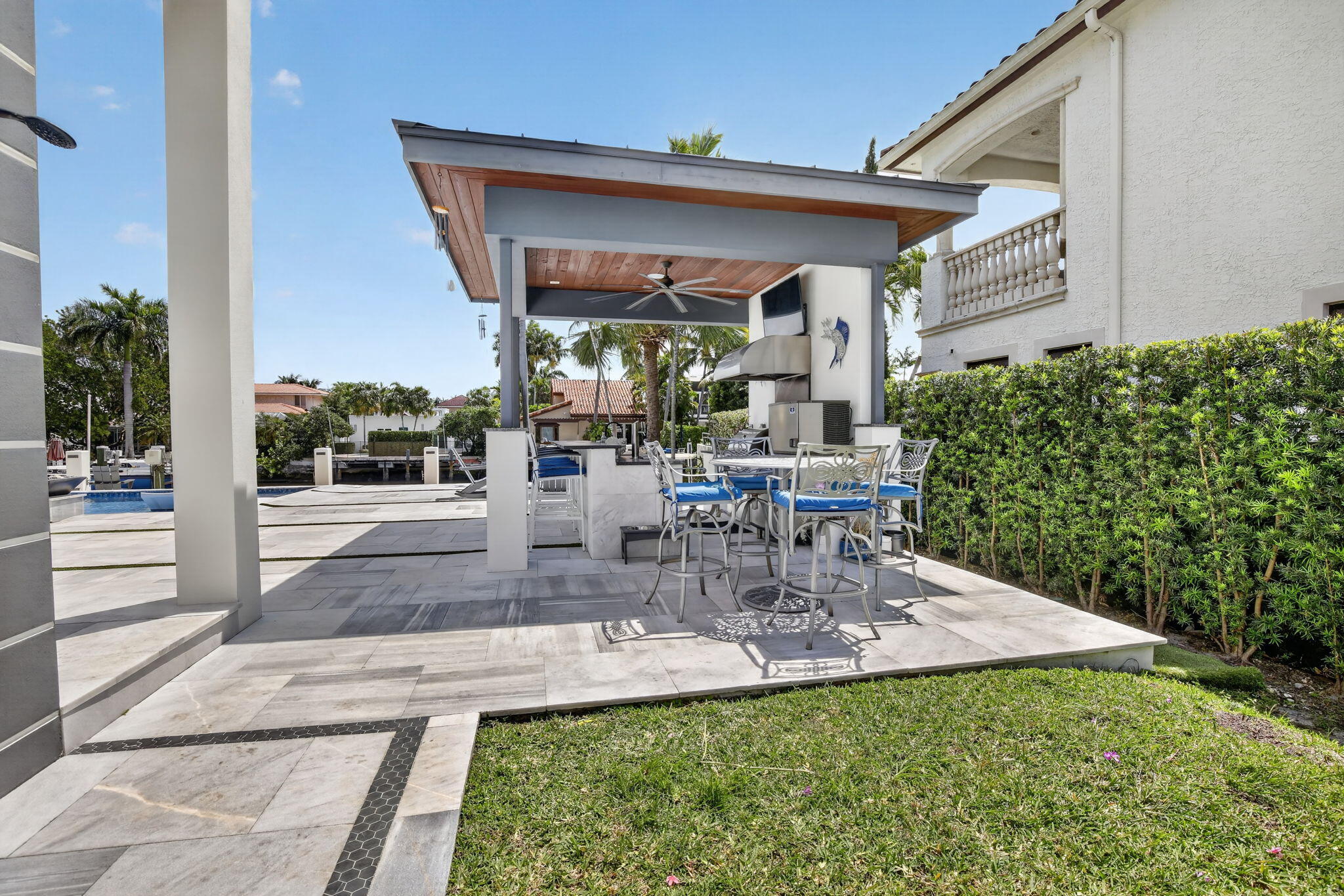 CAPRI OF VENICE - Residential