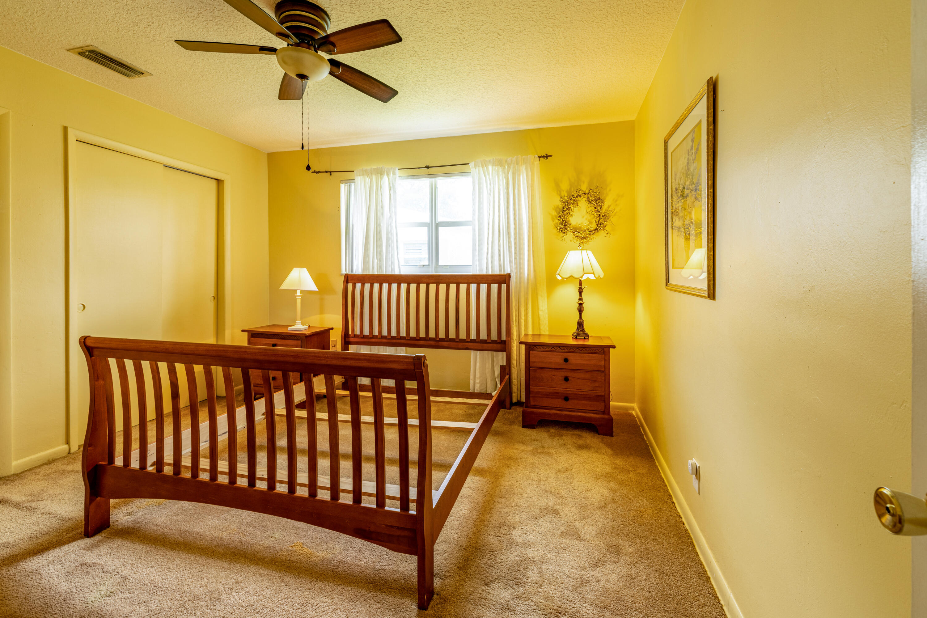 PLANTATION PARK LAKESITES - Residential