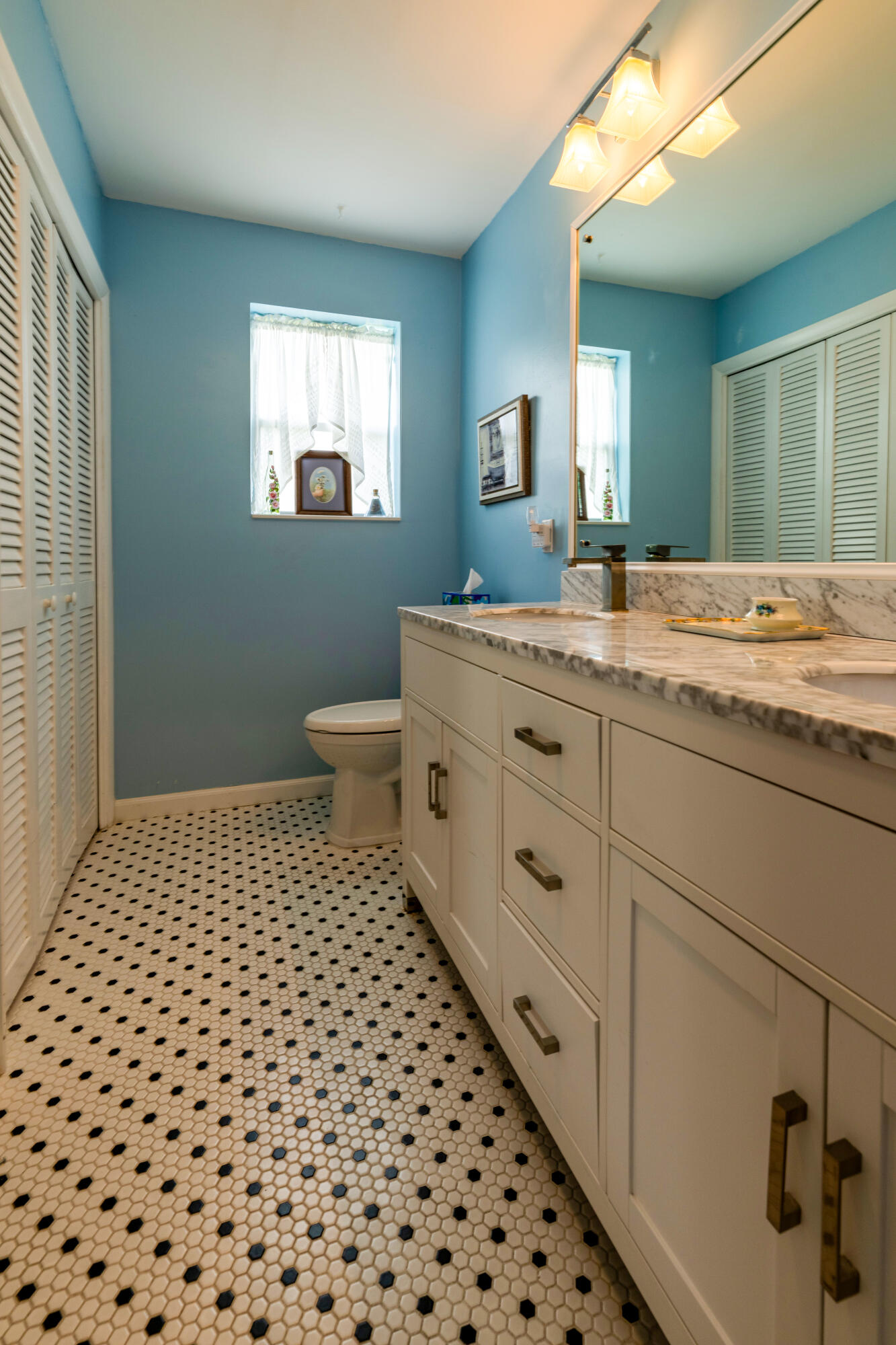 PLANTATION PARK LAKESITES - Residential