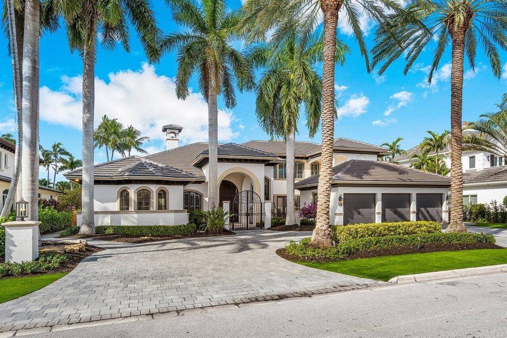 ROYAL PALM YACHT & COUNTRY CLUB - Residential