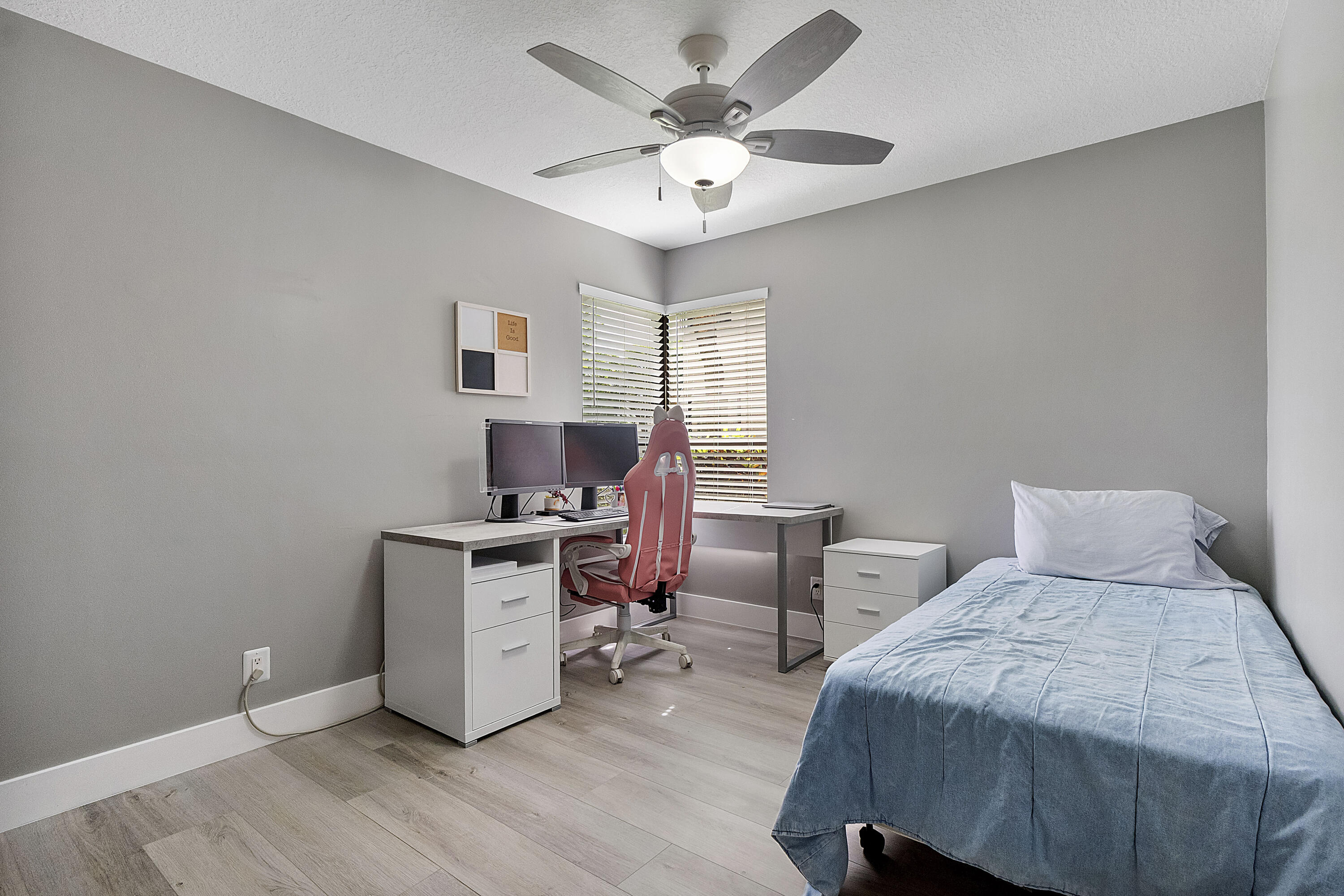 KARANDA VILLAGE V-B CONDO - Residential