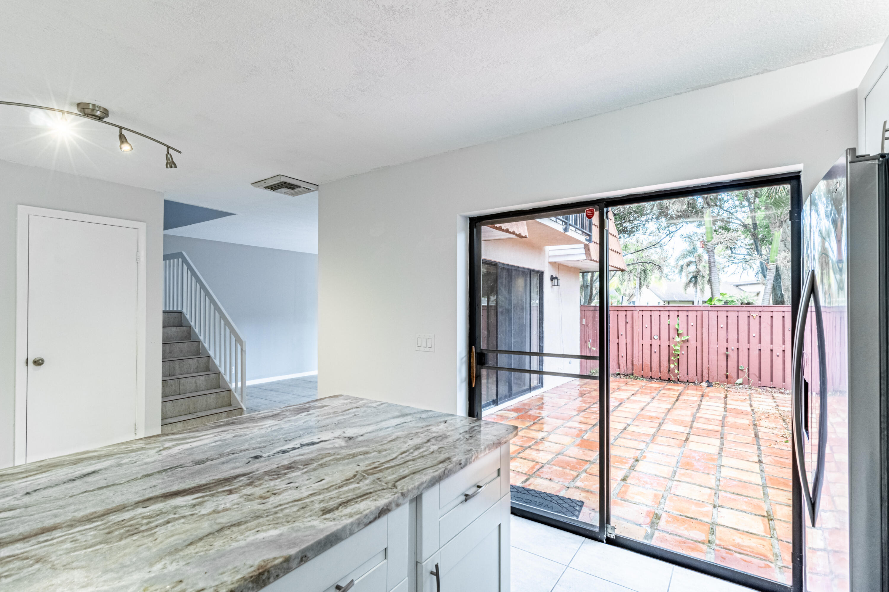 WATERFORD COURTYARDS ADDITION - Residential Lease