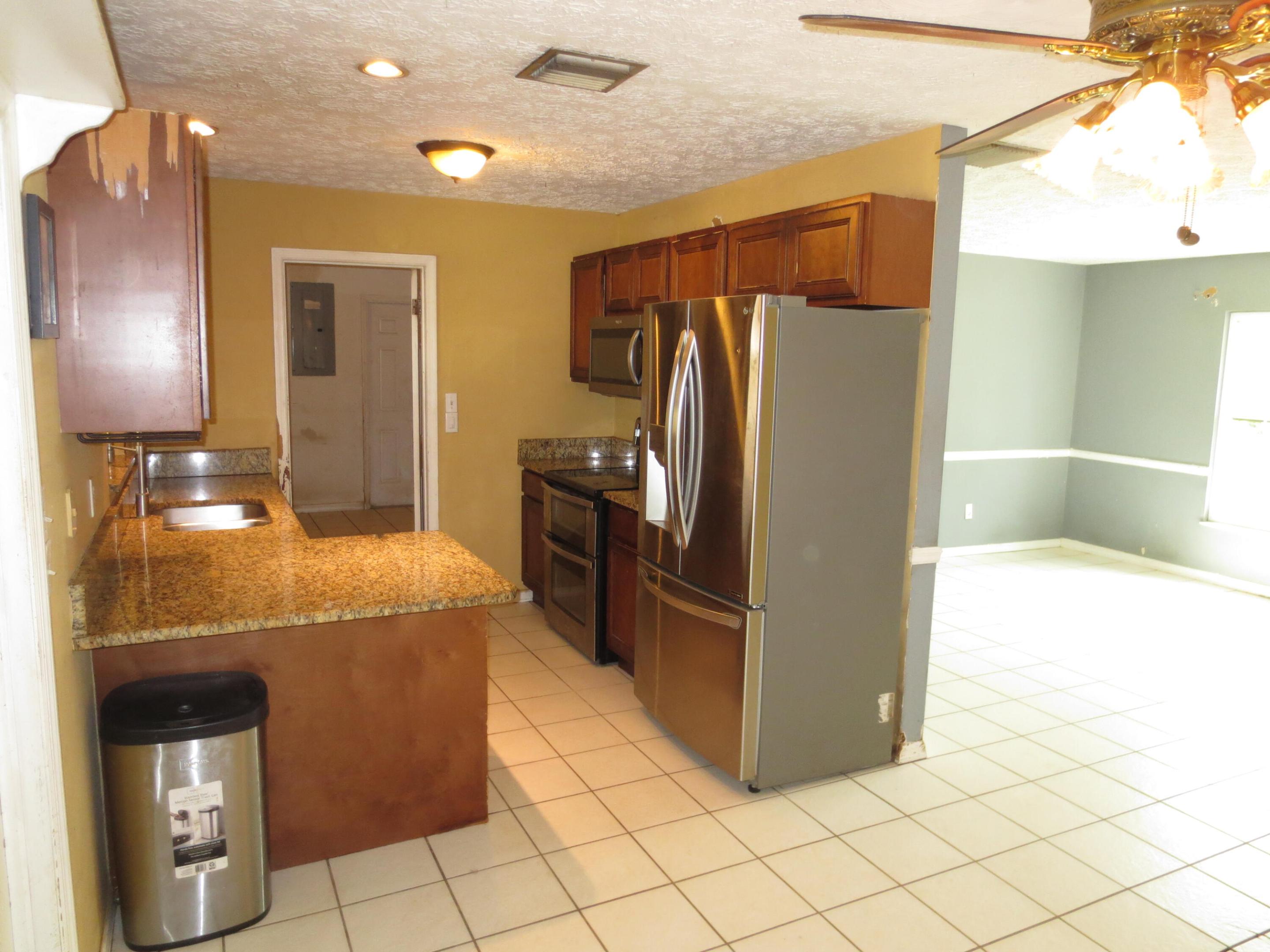 PORT ST LUCIE SECTION 25 - Residential