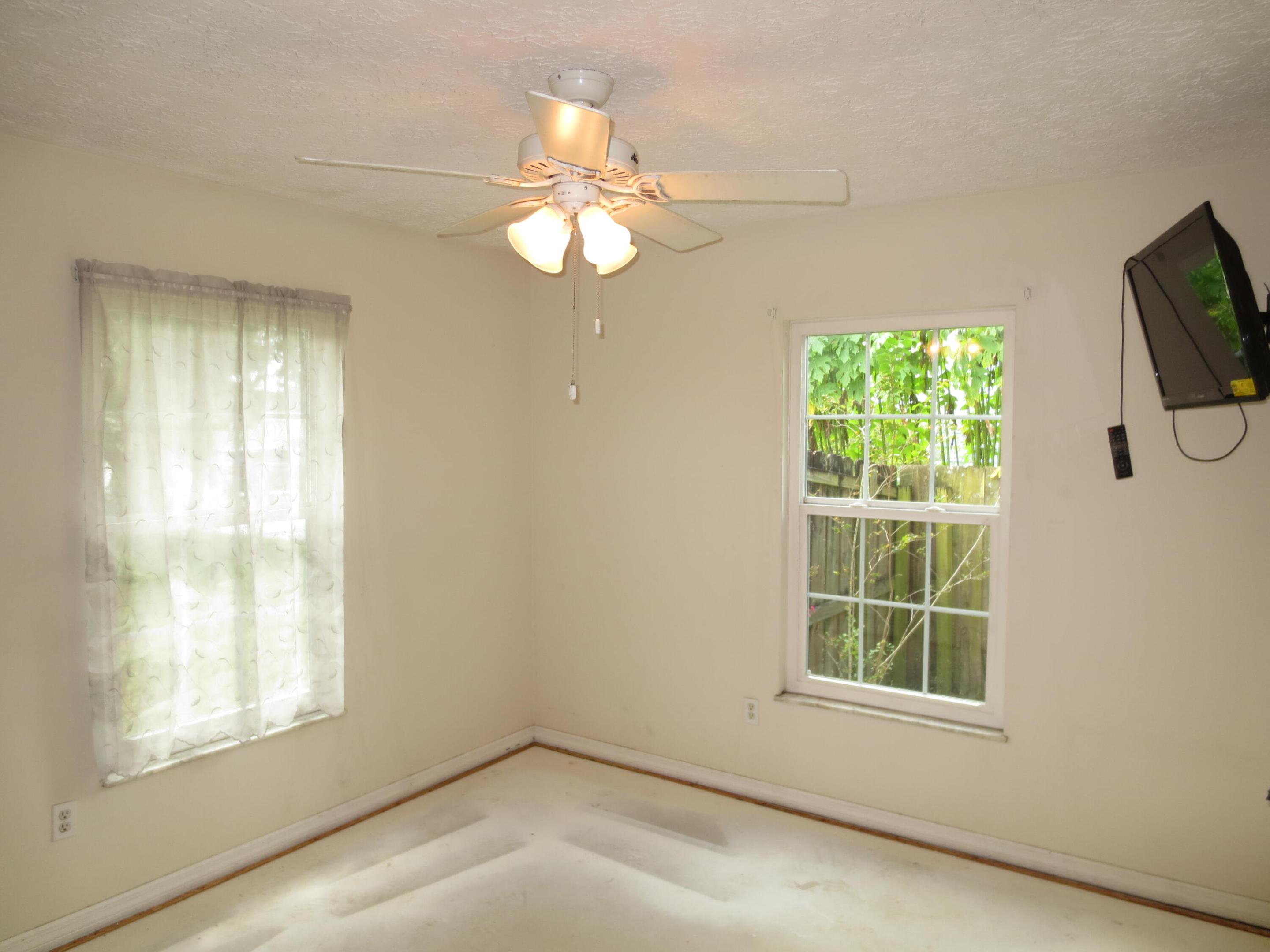 PORT ST LUCIE SECTION 25 - Residential