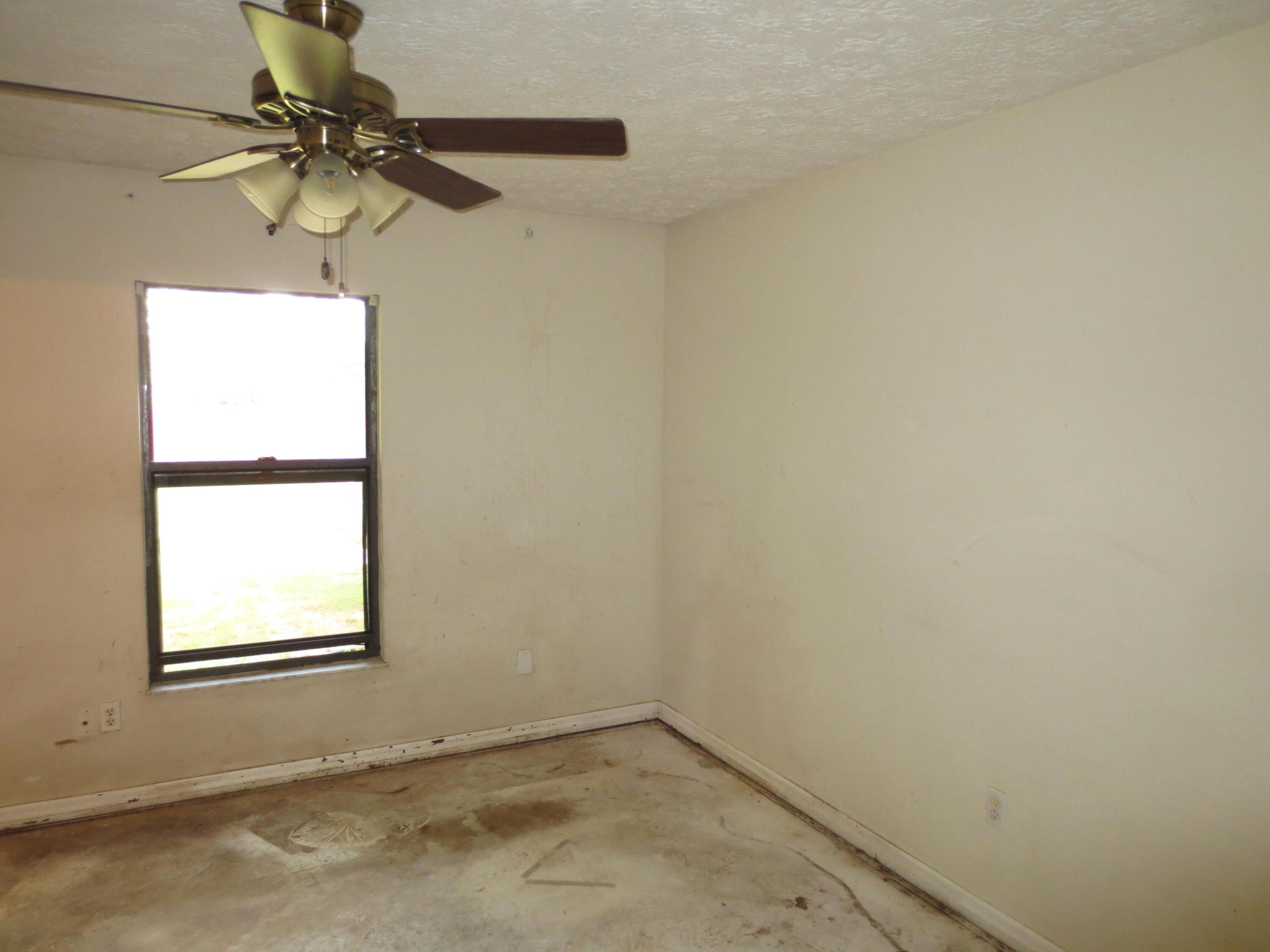 PORT ST LUCIE SECTION 25 - Residential