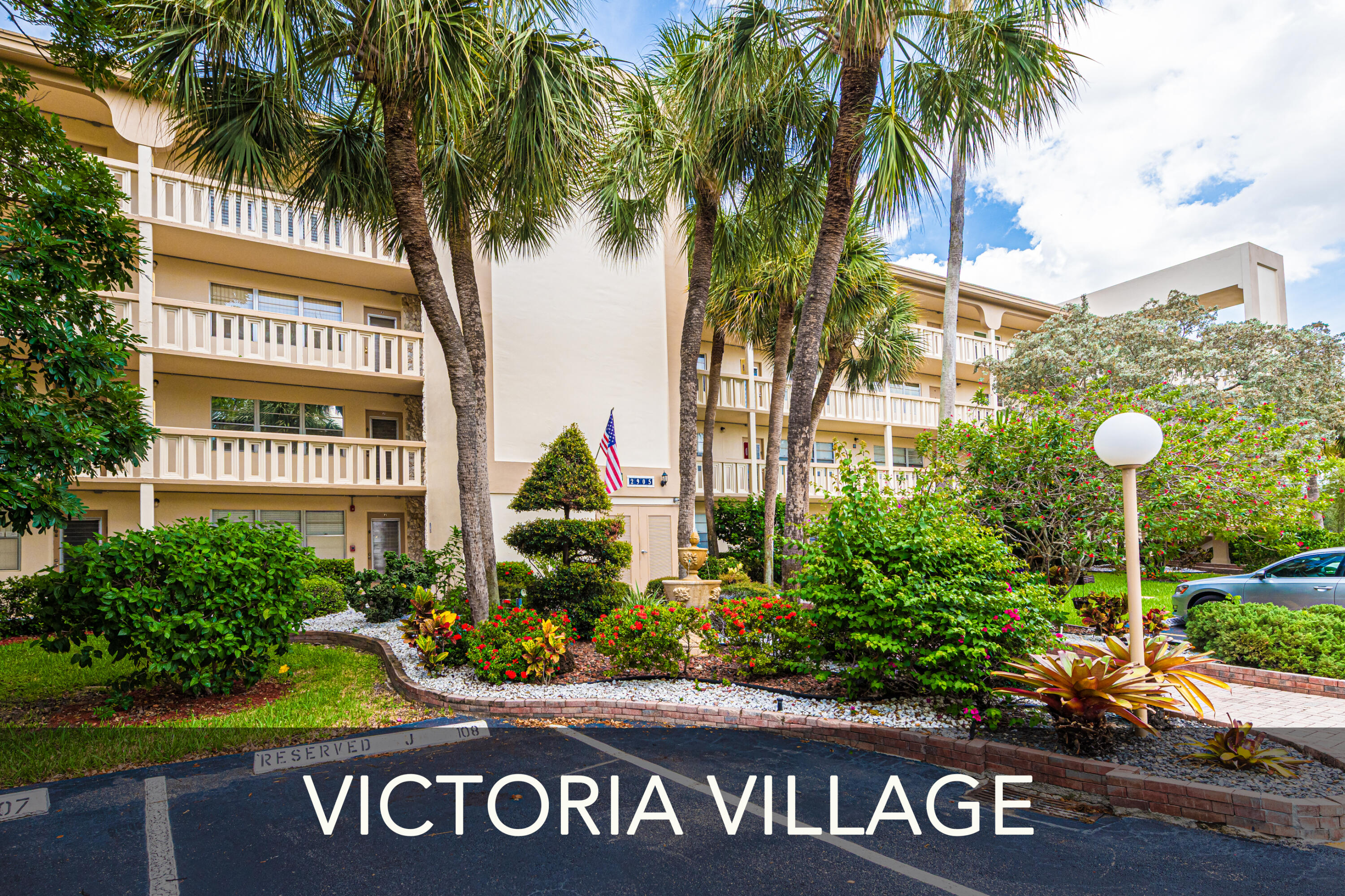 VICTORIA VILLAGE J CONDO - Residential