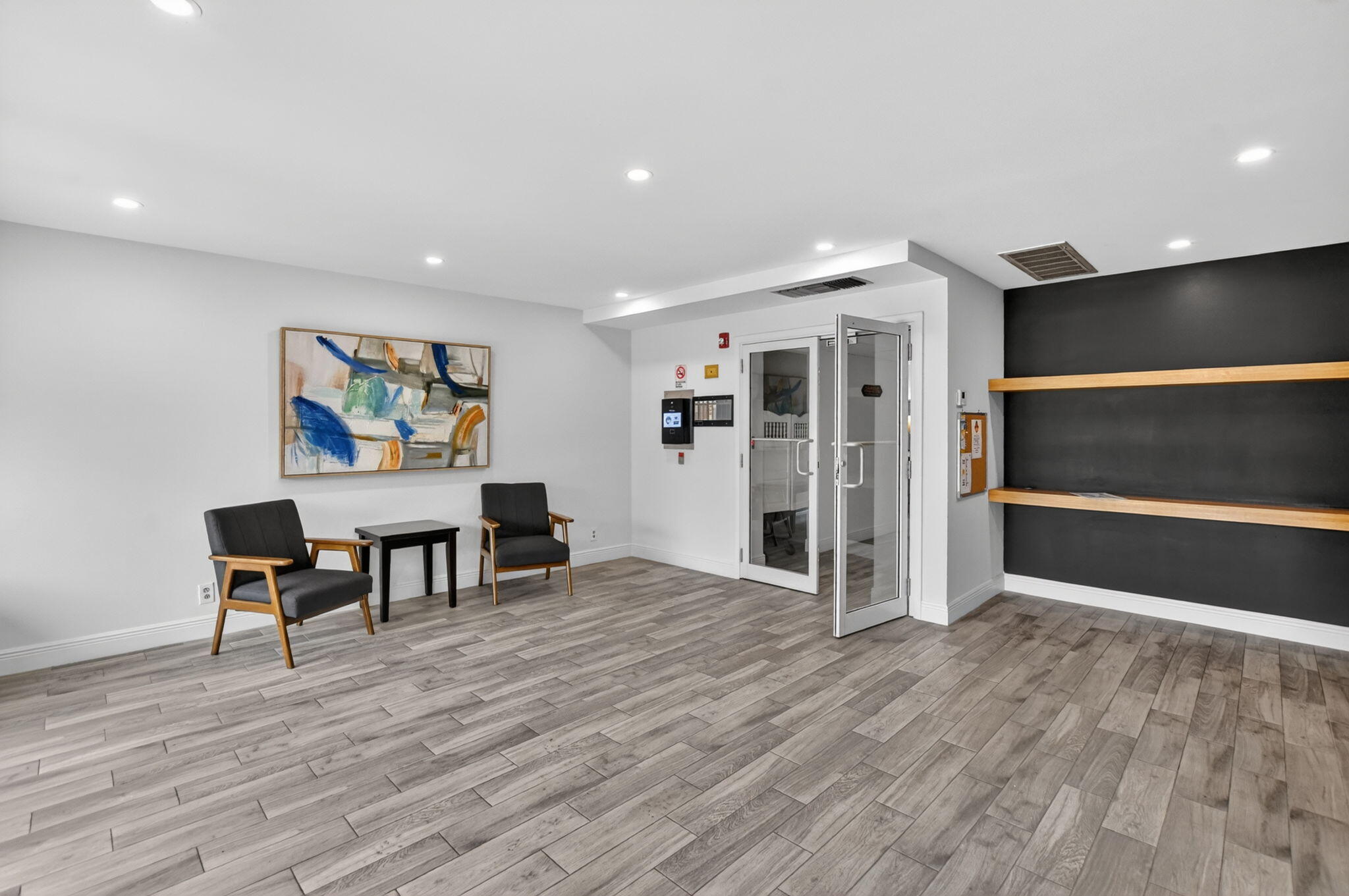 TIERRA DEL SOL CONDO - Residential