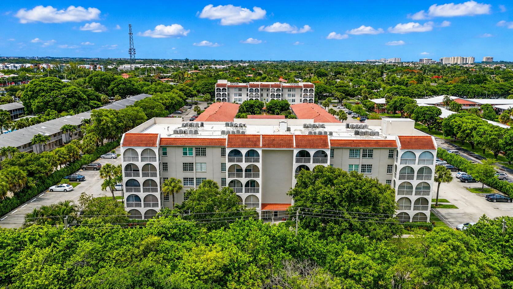 TIERRA DEL SOL CONDO - Residential