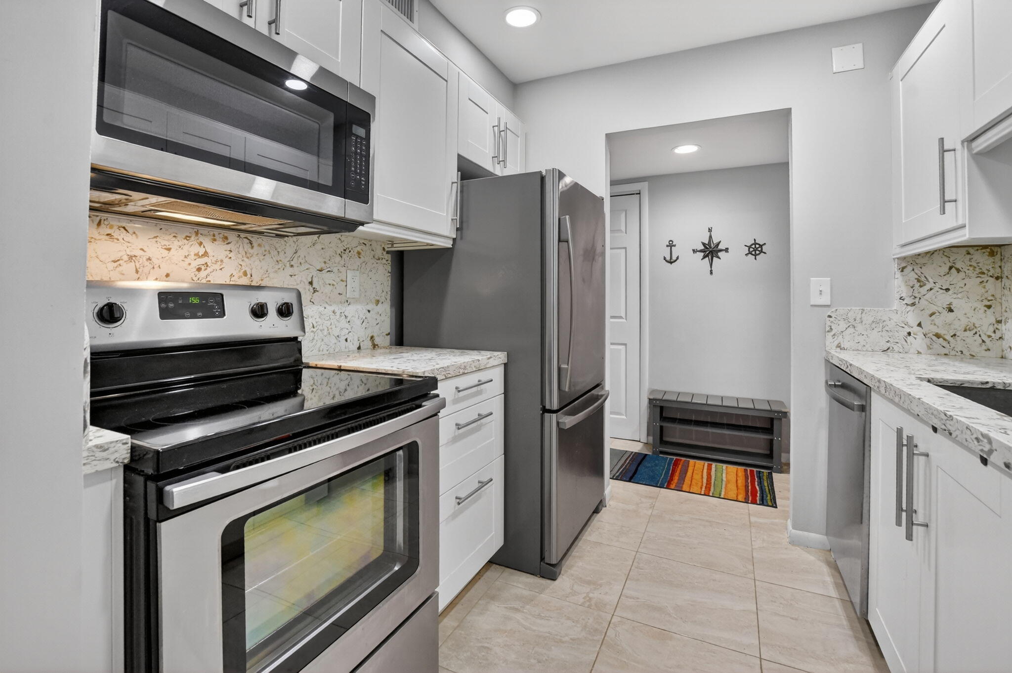 TIERRA DEL SOL CONDO - Residential