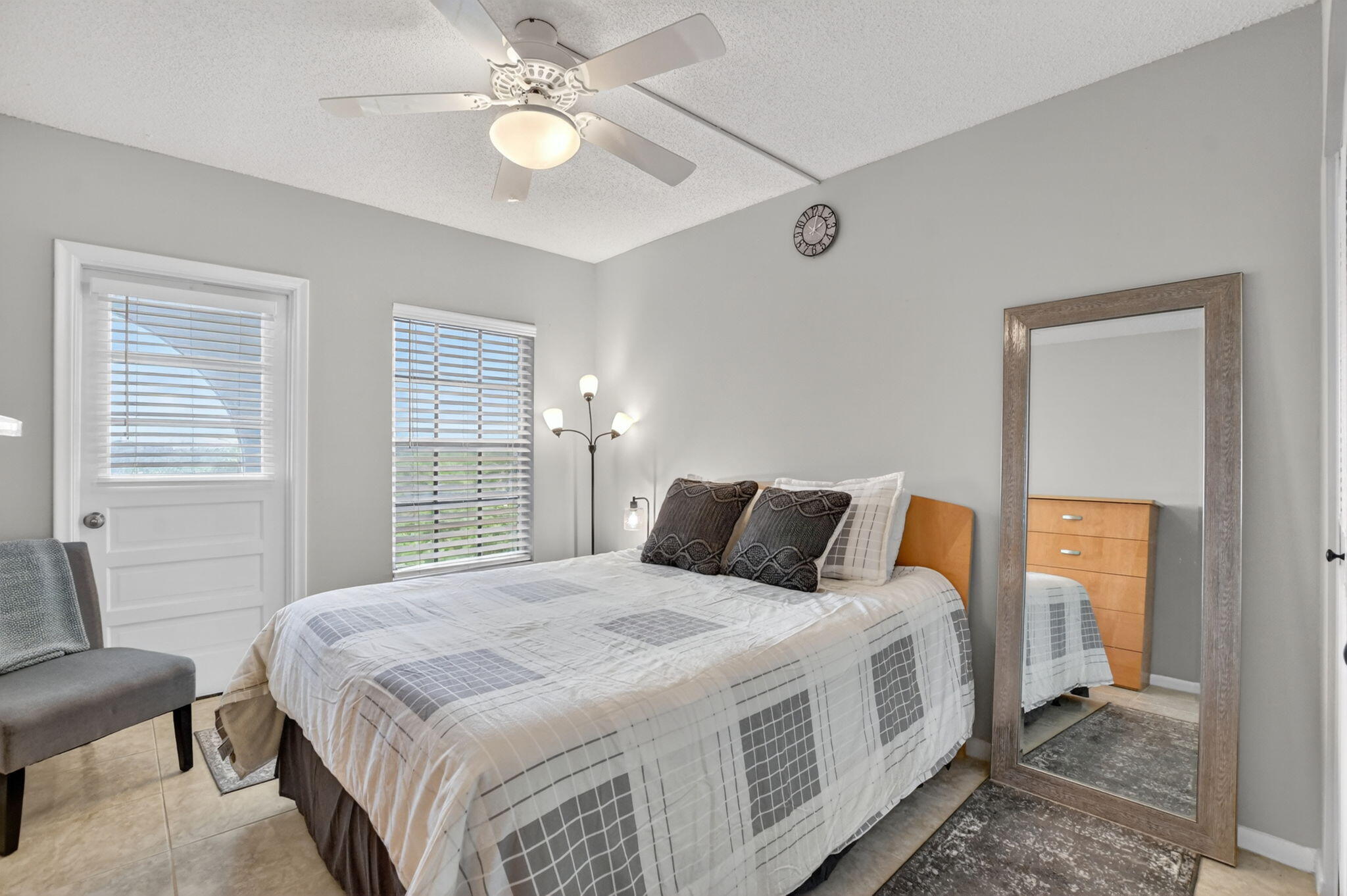 TIERRA DEL SOL CONDO - Residential