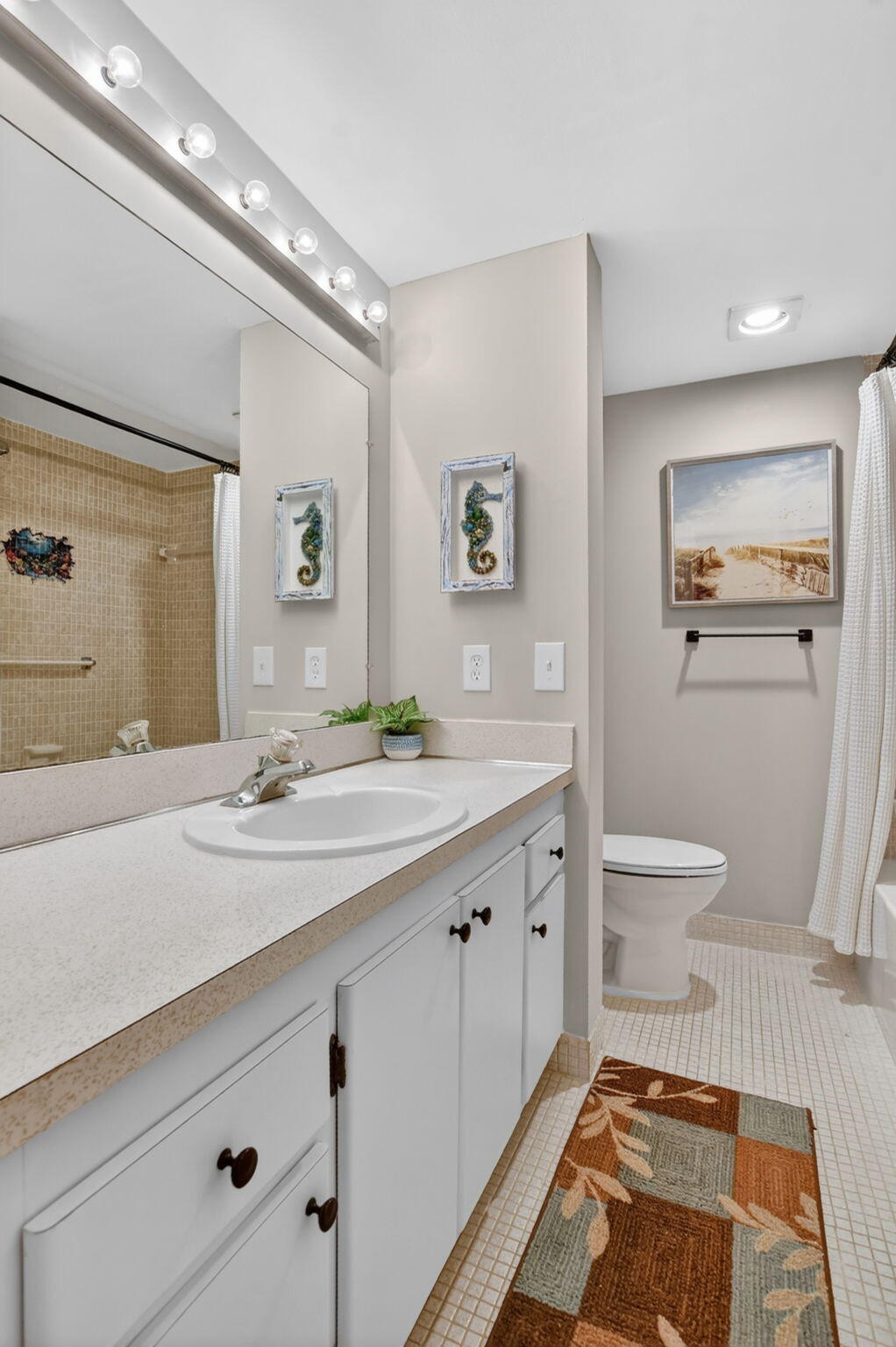 TIERRA DEL SOL CONDO - Residential