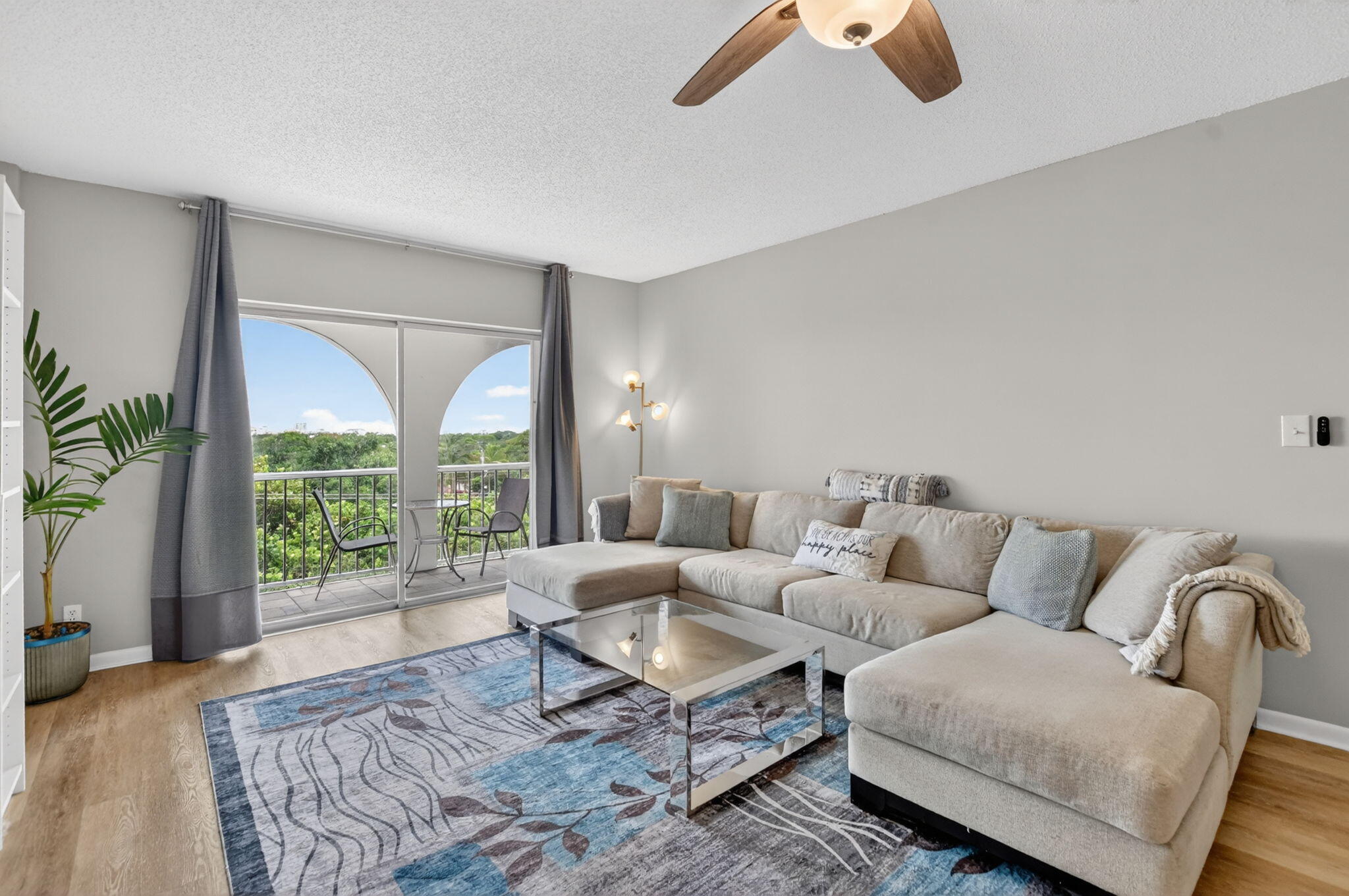 TIERRA DEL SOL CONDO - Residential