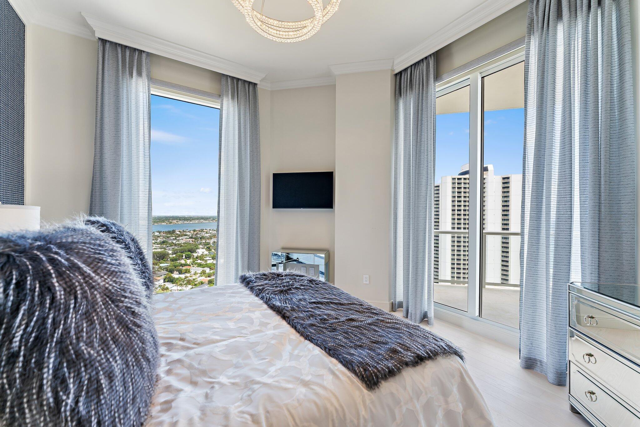 2700 NORTH OCEAN CONDO - Residential