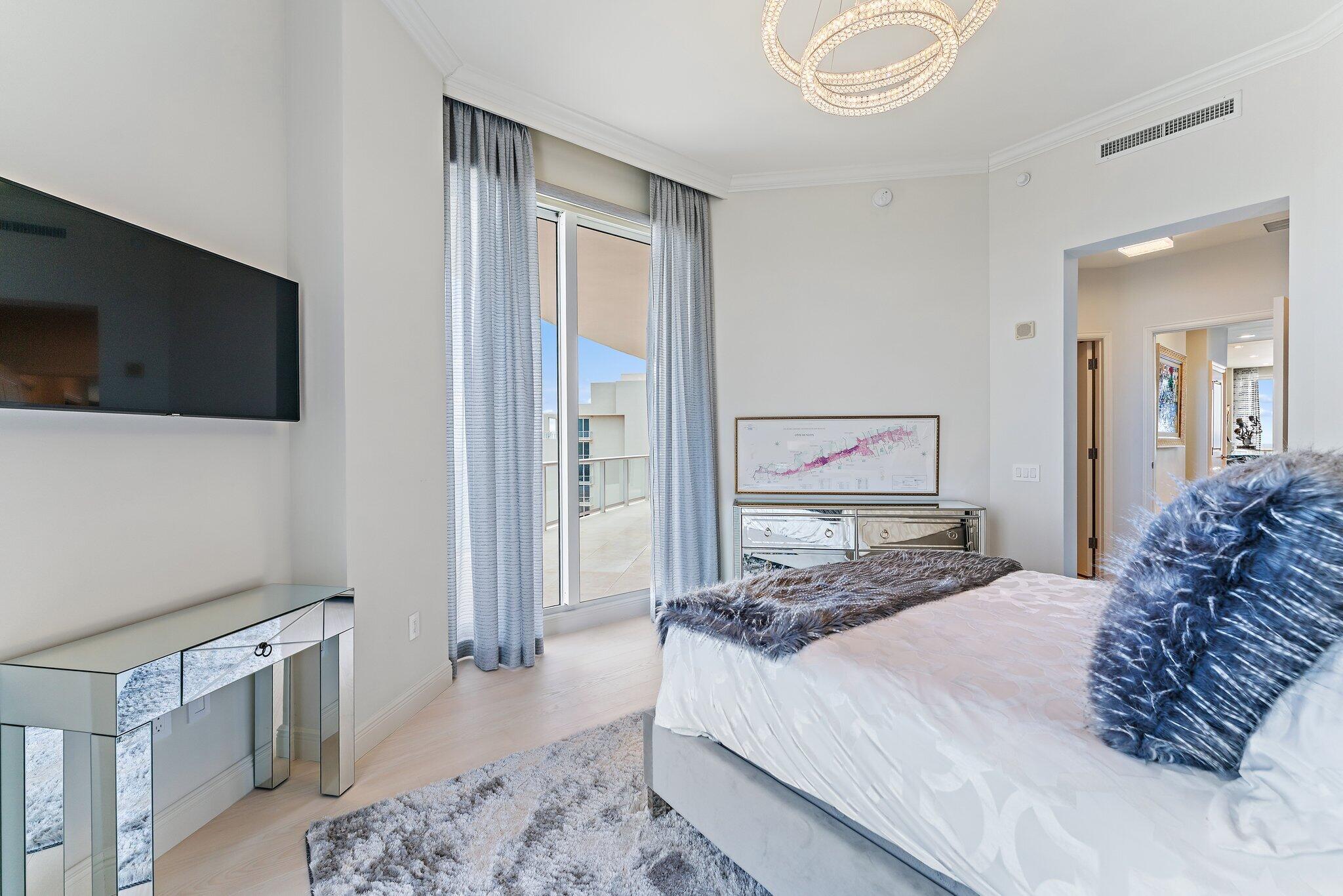 2700 NORTH OCEAN CONDO - Residential