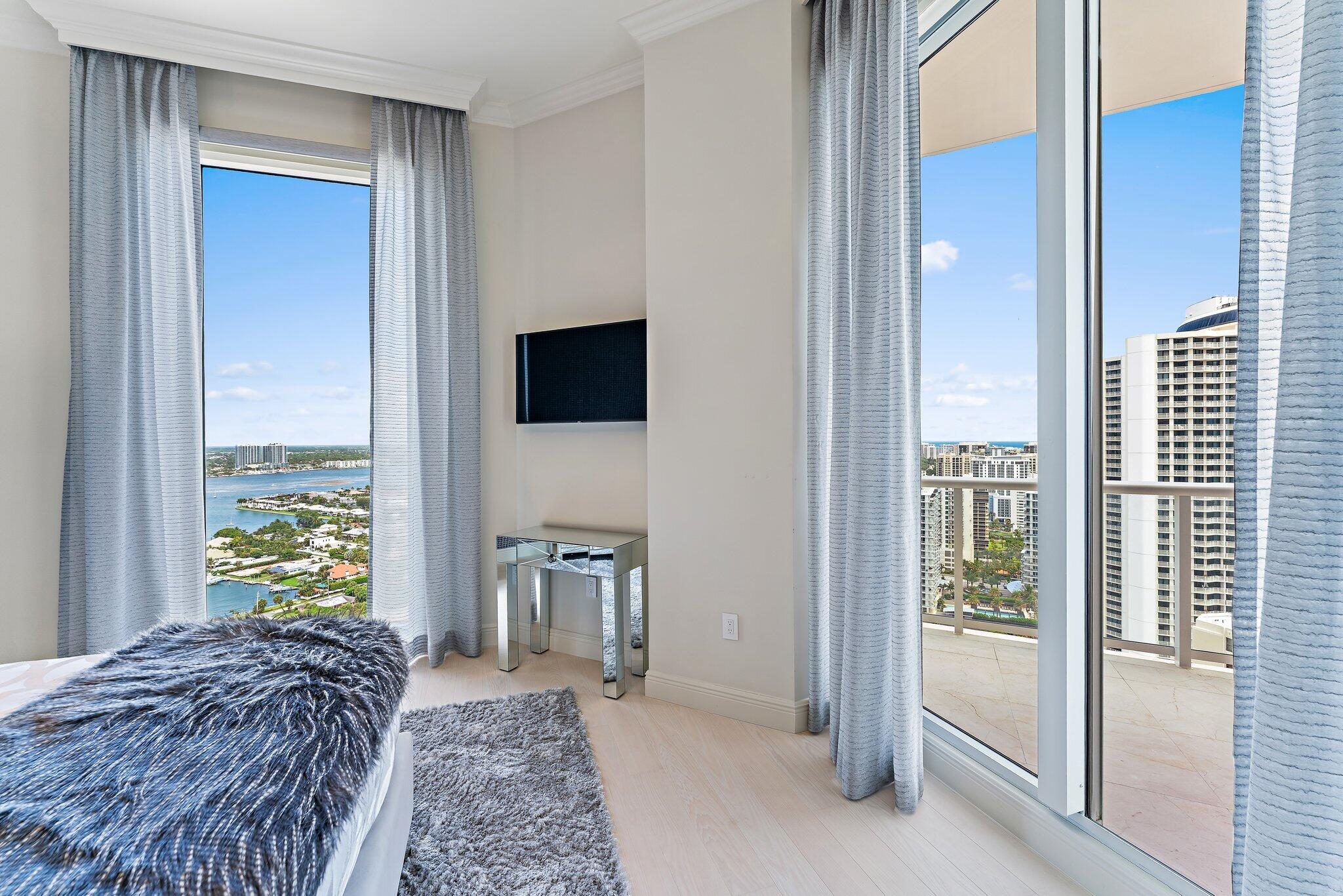 2700 NORTH OCEAN CONDO - Residential