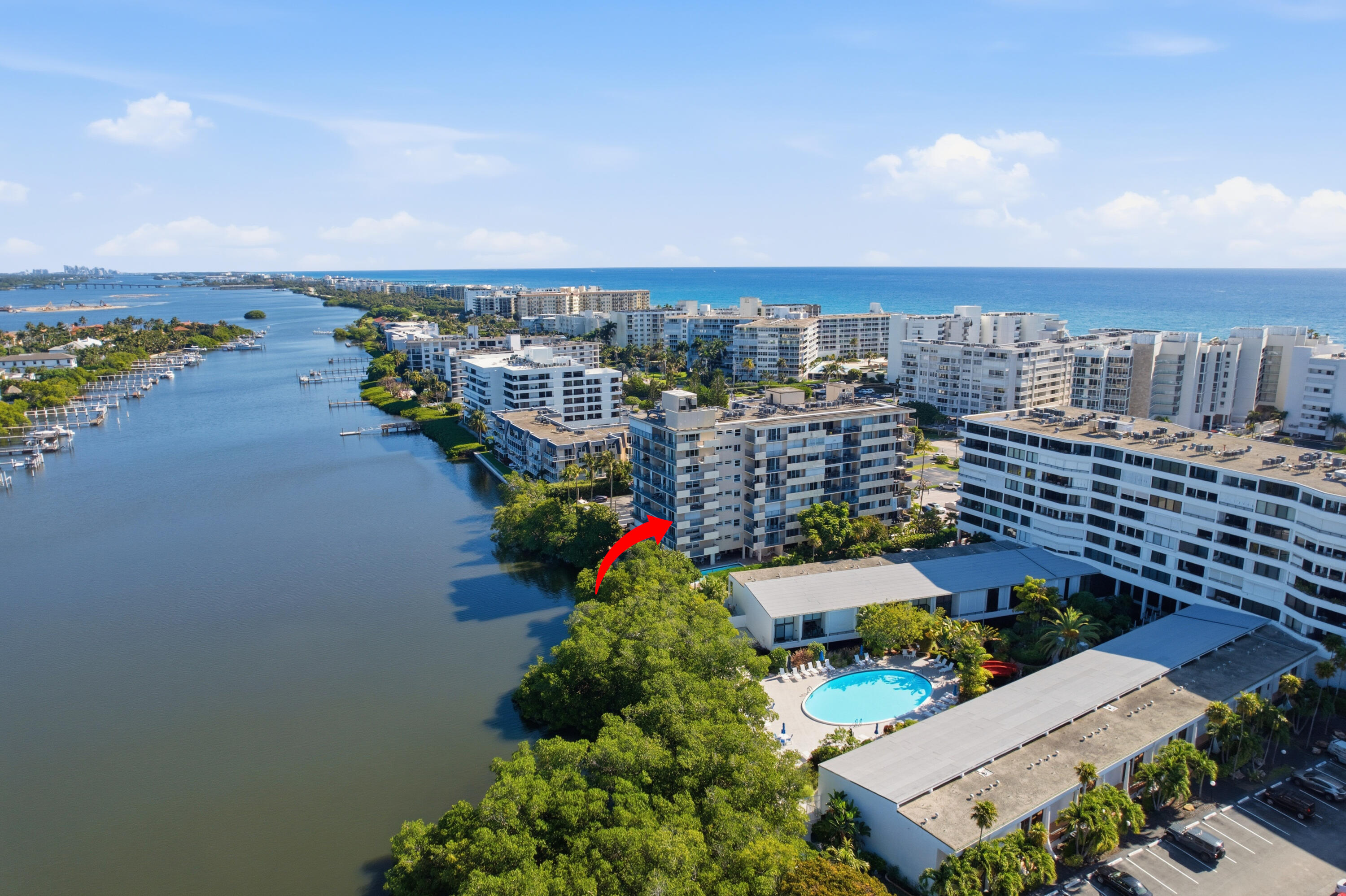 Beautifully updated 2-bedroom, 2-bath Intracoastal-front residence in South Palm Beach, ideally located along prestigious S Ocean Blvd with deeded ocean access. This bright coastal condo offers a clean modern feel, spacious living area, updated finishes, and a comfortable split-bedroom layout. Enjoy peaceful Intracoastal views, stunning sunsets, and the best of both worlds — waterfront living on the Intracoastal with the beach just moments away. Conveniently located near Eau Palm Beach, Manalapan, Palm Beach Island, dining, shopping, and coastal recreation. Perfect as a full-time residence, seasonal retreat, or low-maintenance waterfront getaway.