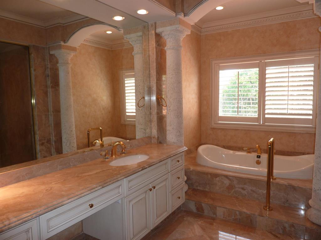 ORANGE GROVE PARK             LTS 10 TO 13 INC - Residential