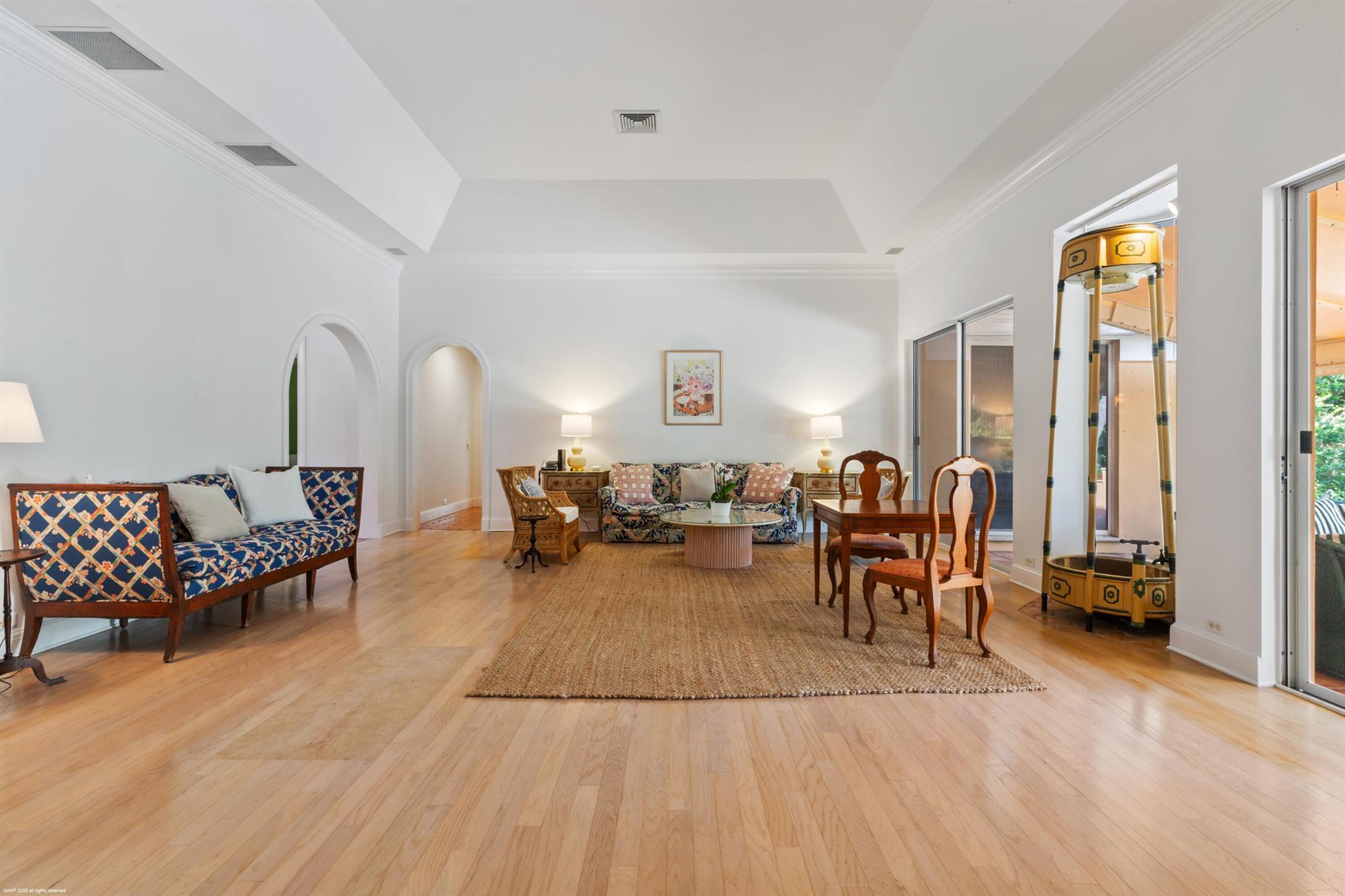 JUPITER ISLAND - Residential