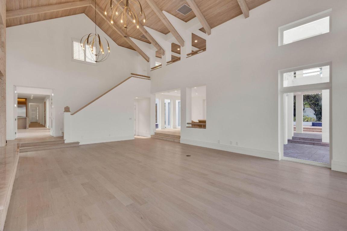 SAILFISH POINT - Residential