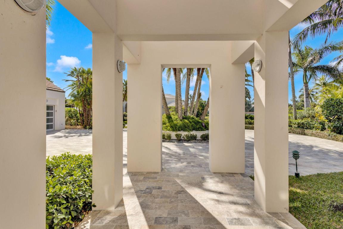 SAILFISH POINT - Residential