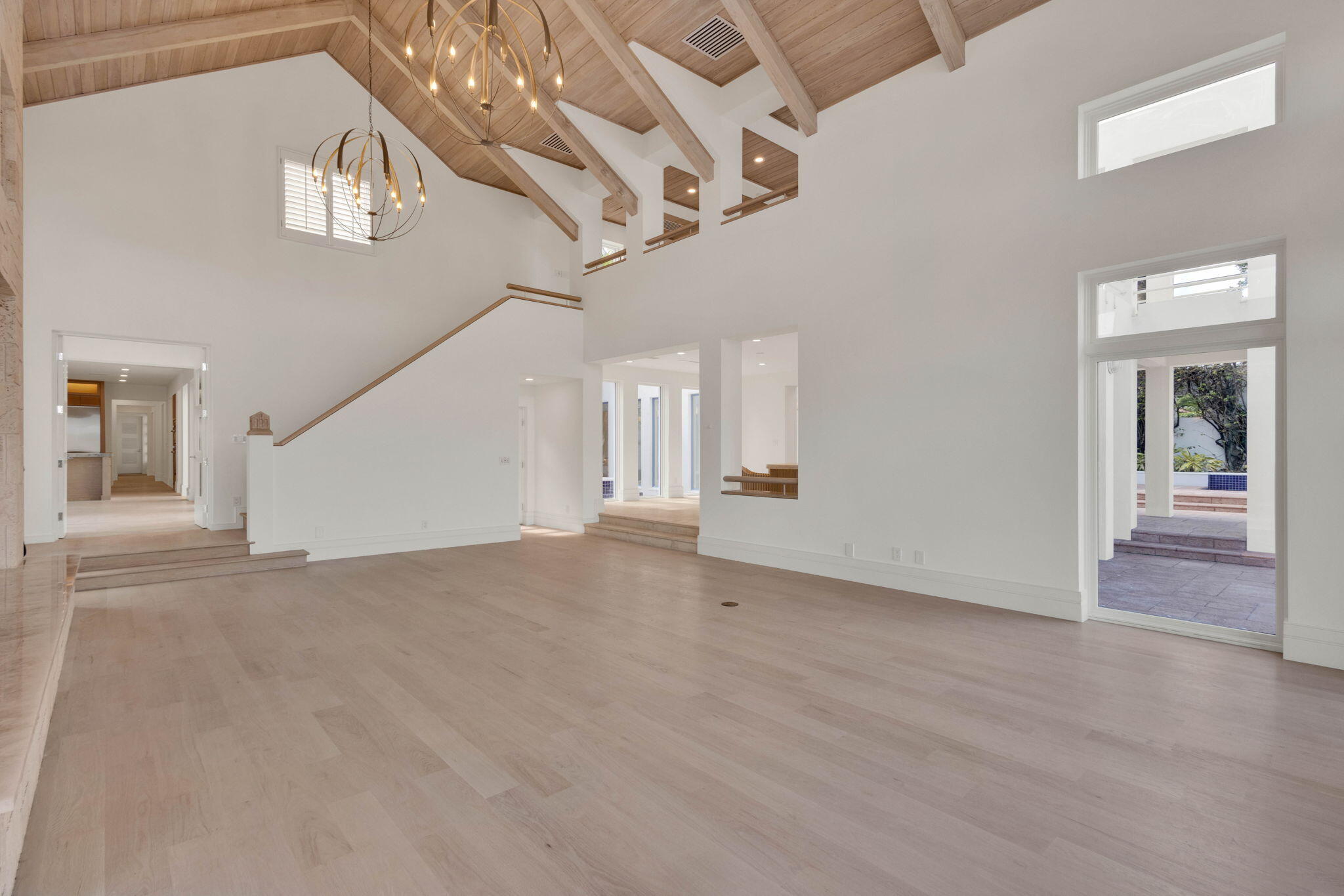 SAILFISH POINT - Residential