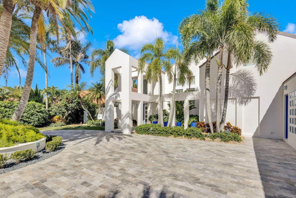 SAILFISH POINT - Residential