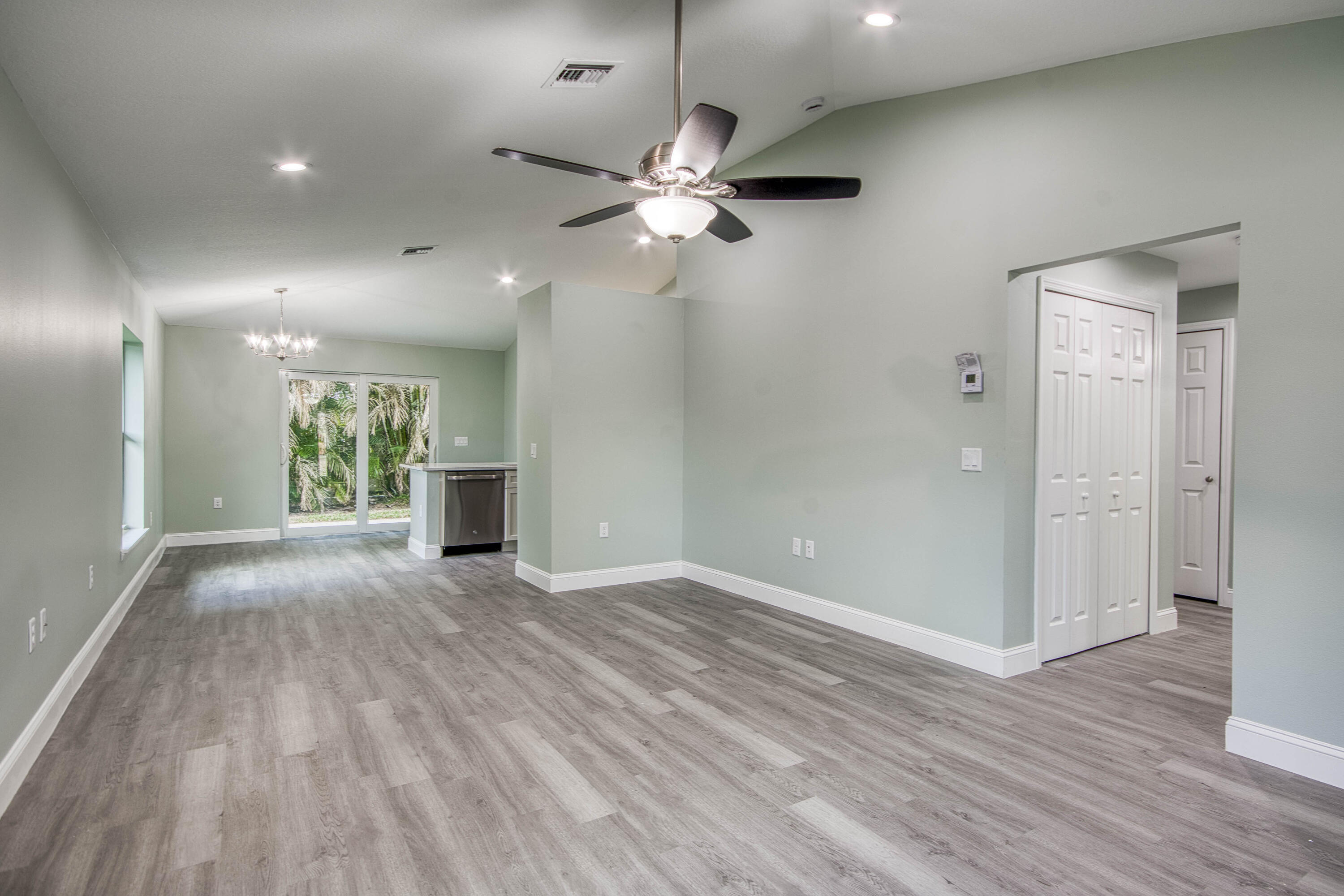 Kings Bay - Residential
