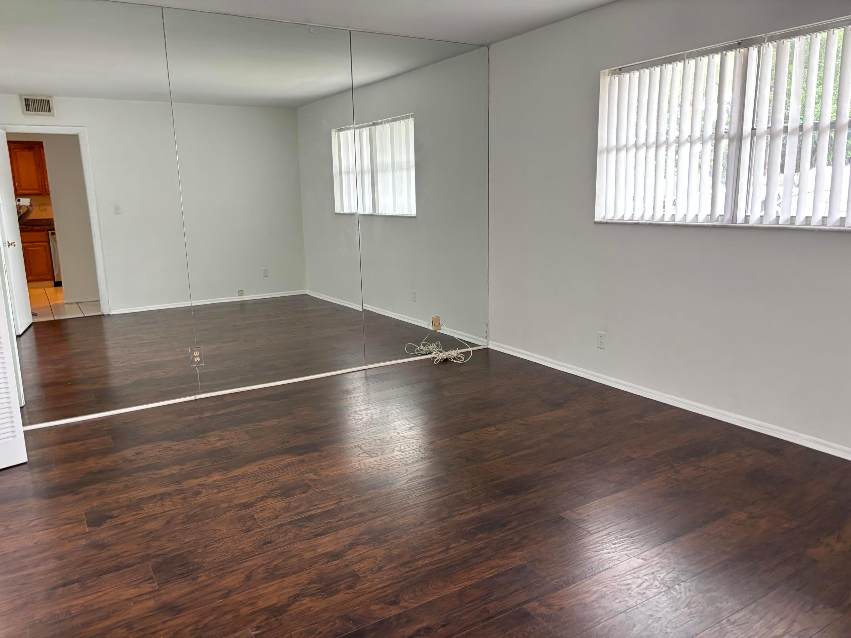 VERSAILLES GARDENS CONDO - Residential