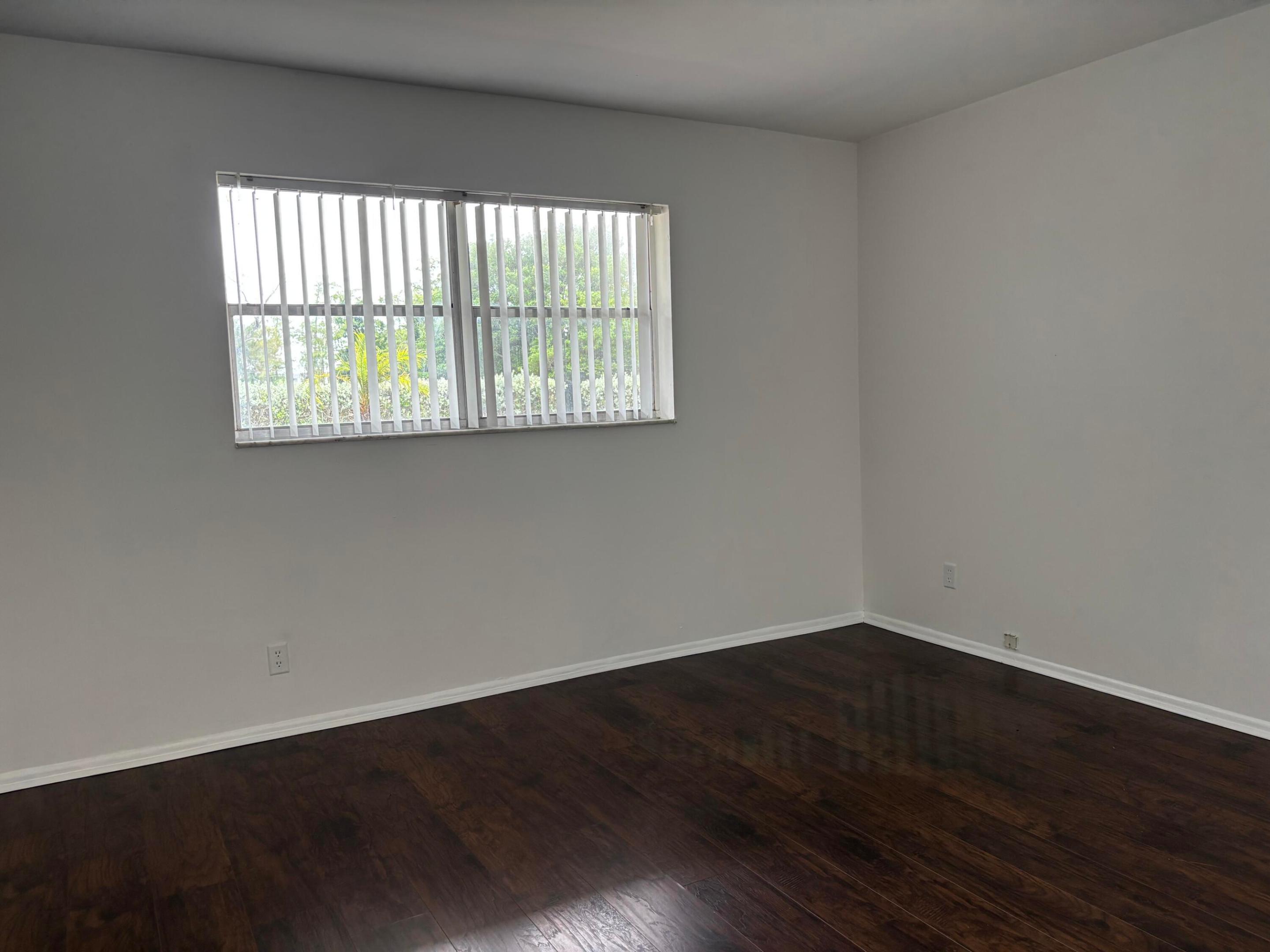 VERSAILLES GARDENS CONDO - Residential