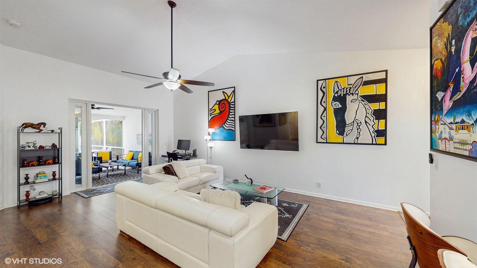 FAIRWAY COVE OF WELLINGTON - Residential