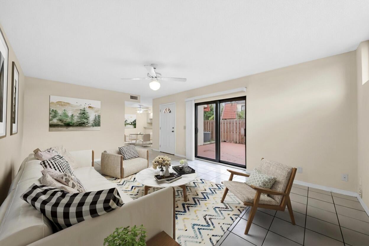SOMERSET - Residential