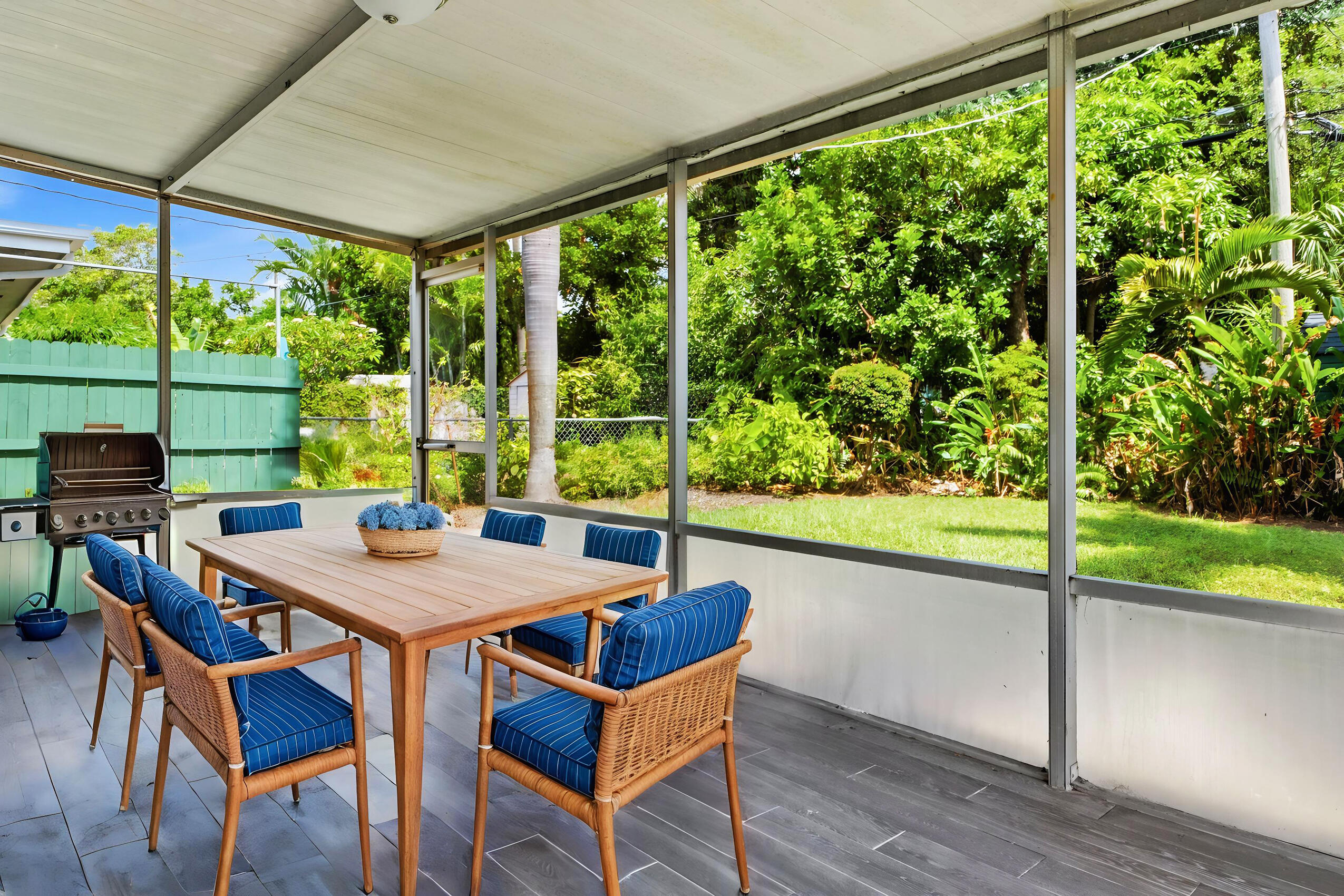 OAKLAND PARK SECOND ADD - Residential