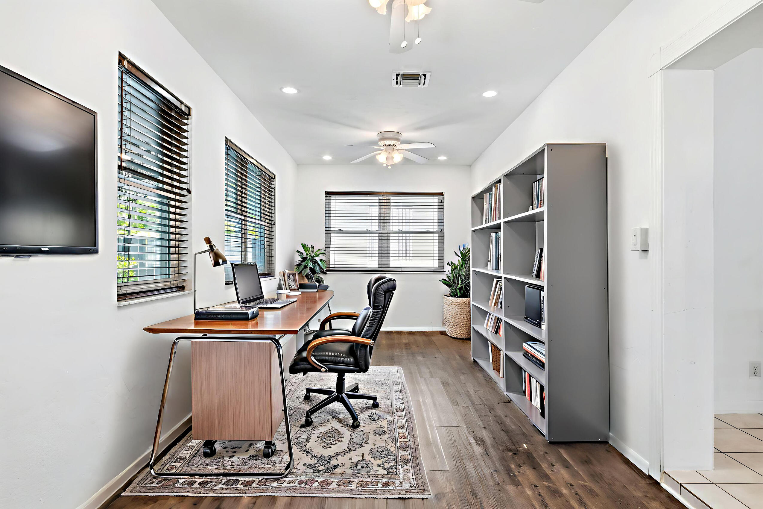 OAKLAND PARK SECOND ADD - Residential