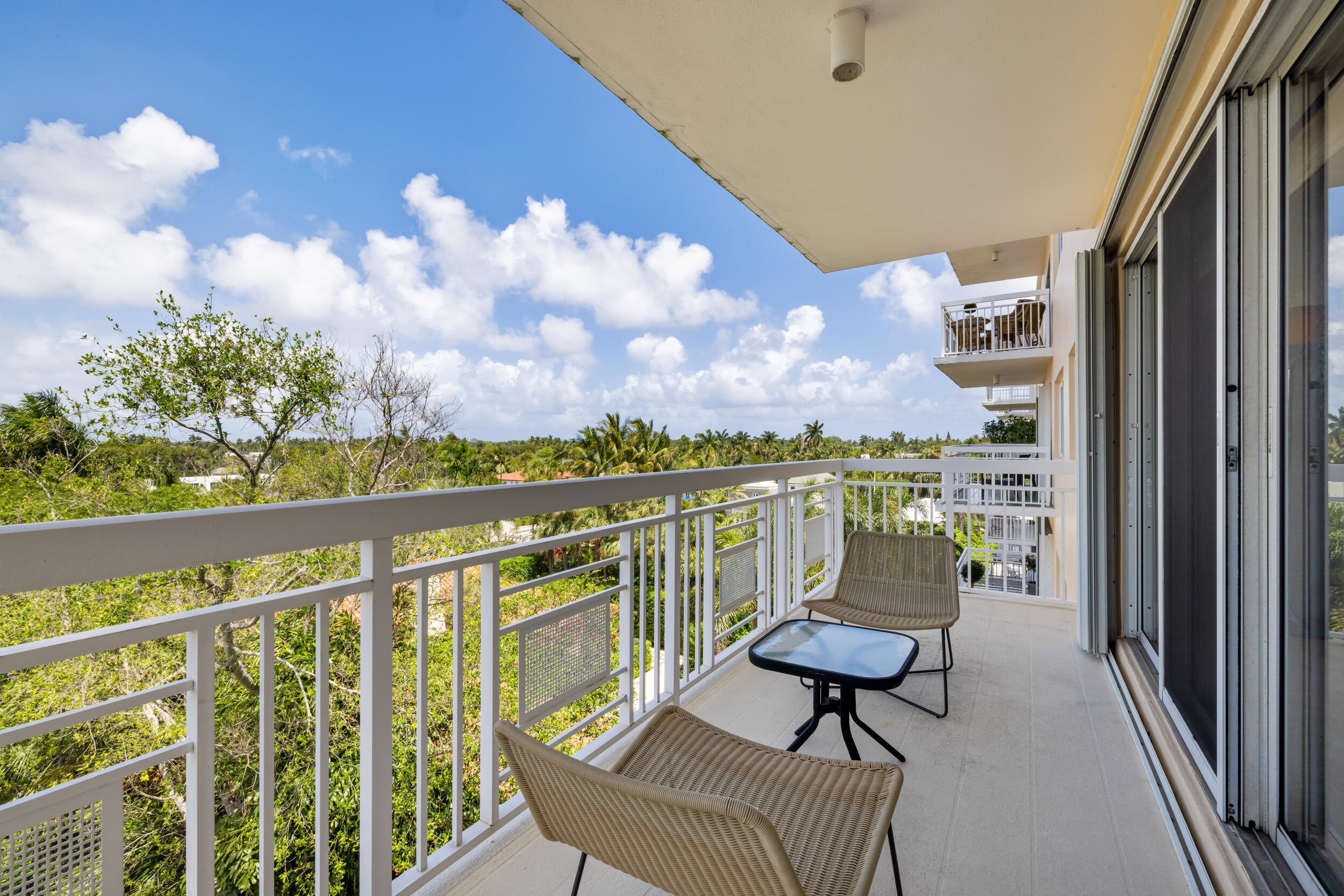 LAKE TOWERS CONDO - Residential