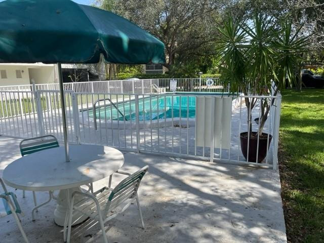 Regis house condo - Residential